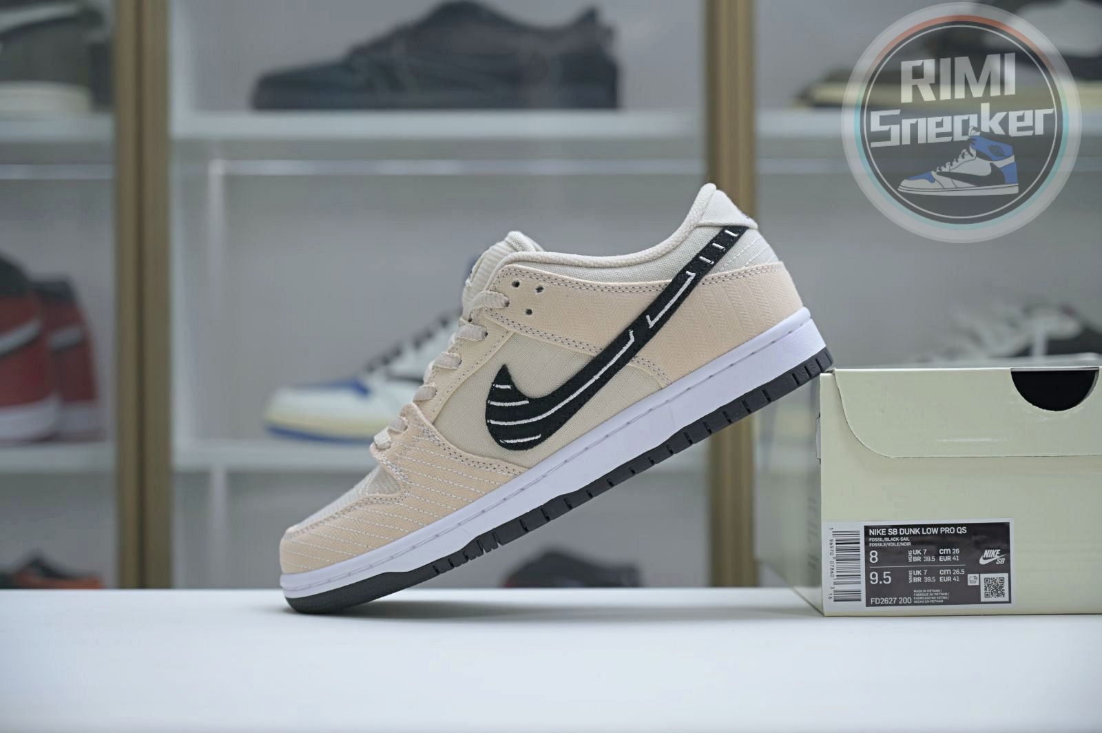 Albino & Preto x Nike Dunk SB Low Pro "Pearl White"