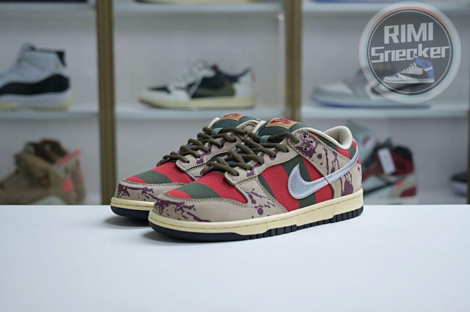 Nike Dunk SB Low Freddy Krueger