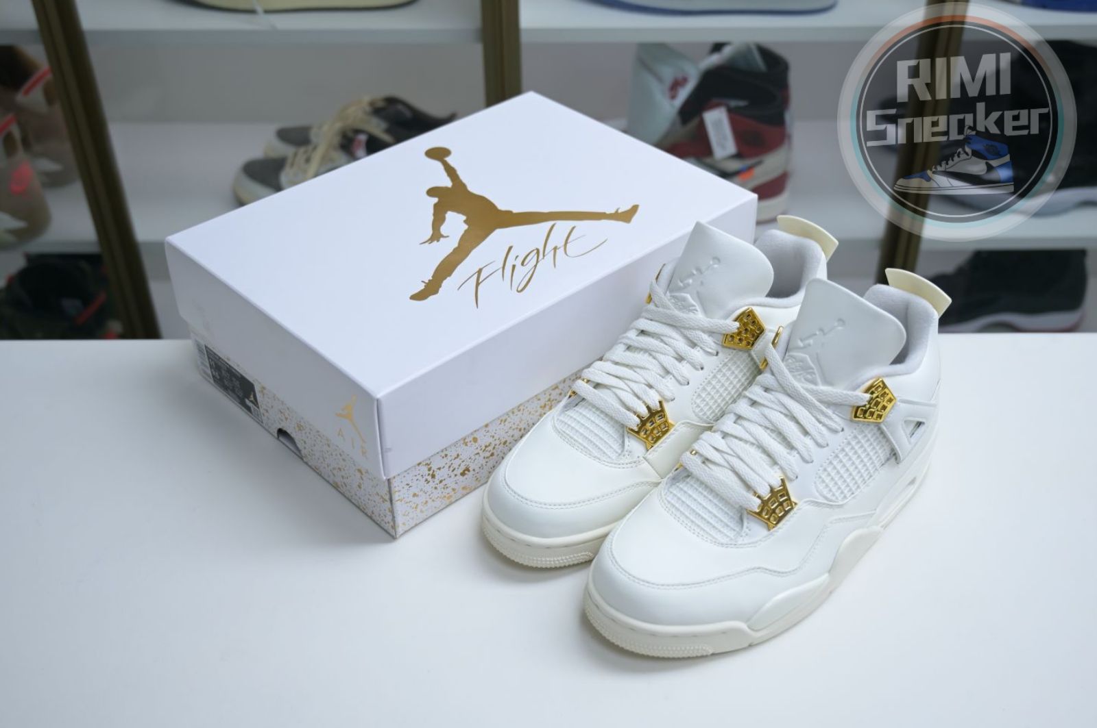 Jordan 4 Retro Metallic Gold (W)