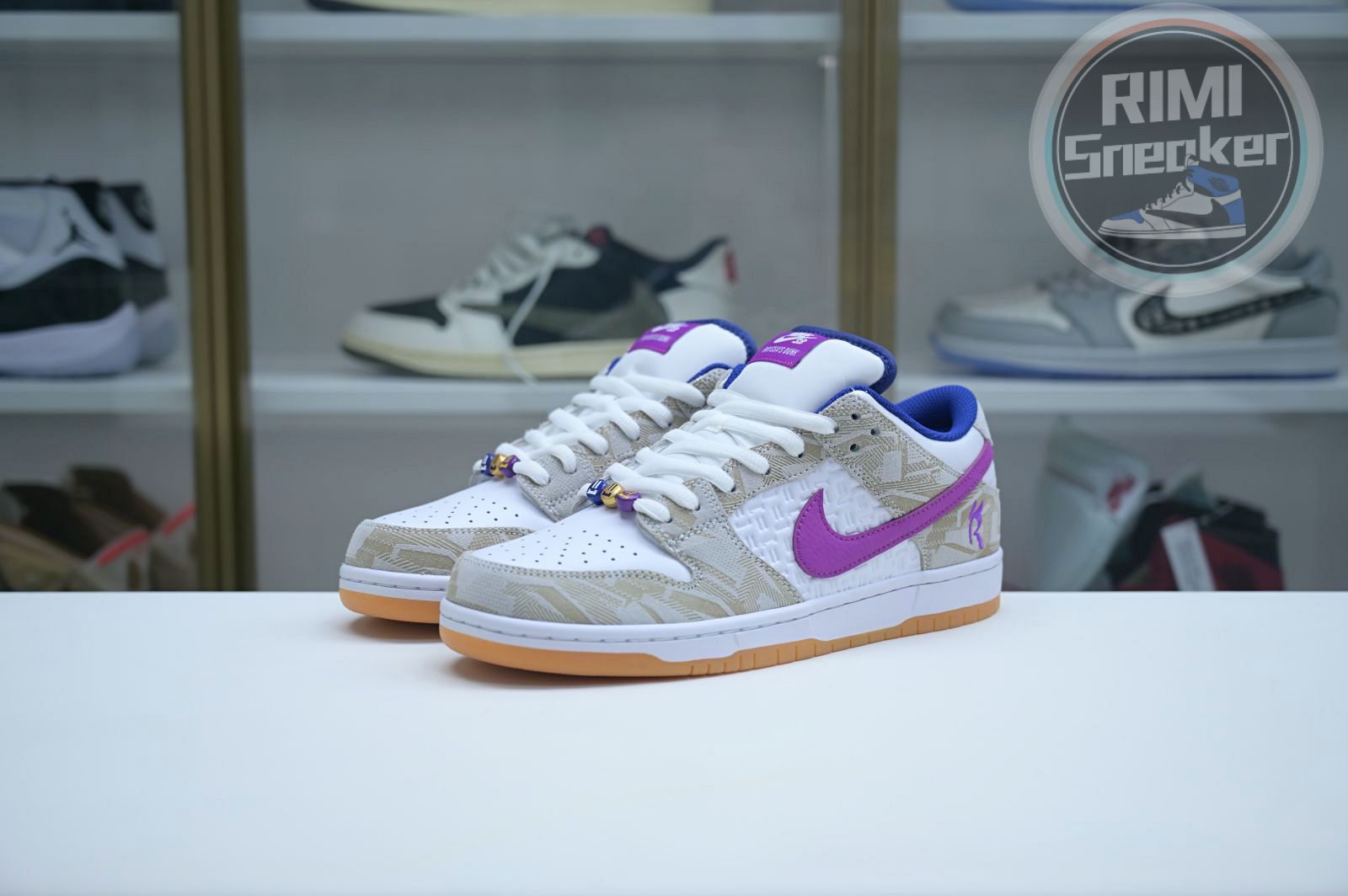 Rayssa Leal x Nike SB Dunk Low