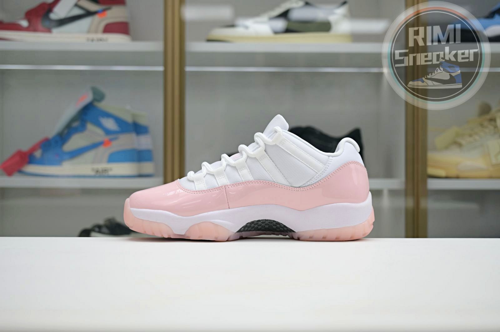 Jordan Air Jordan 11 Low WMNS