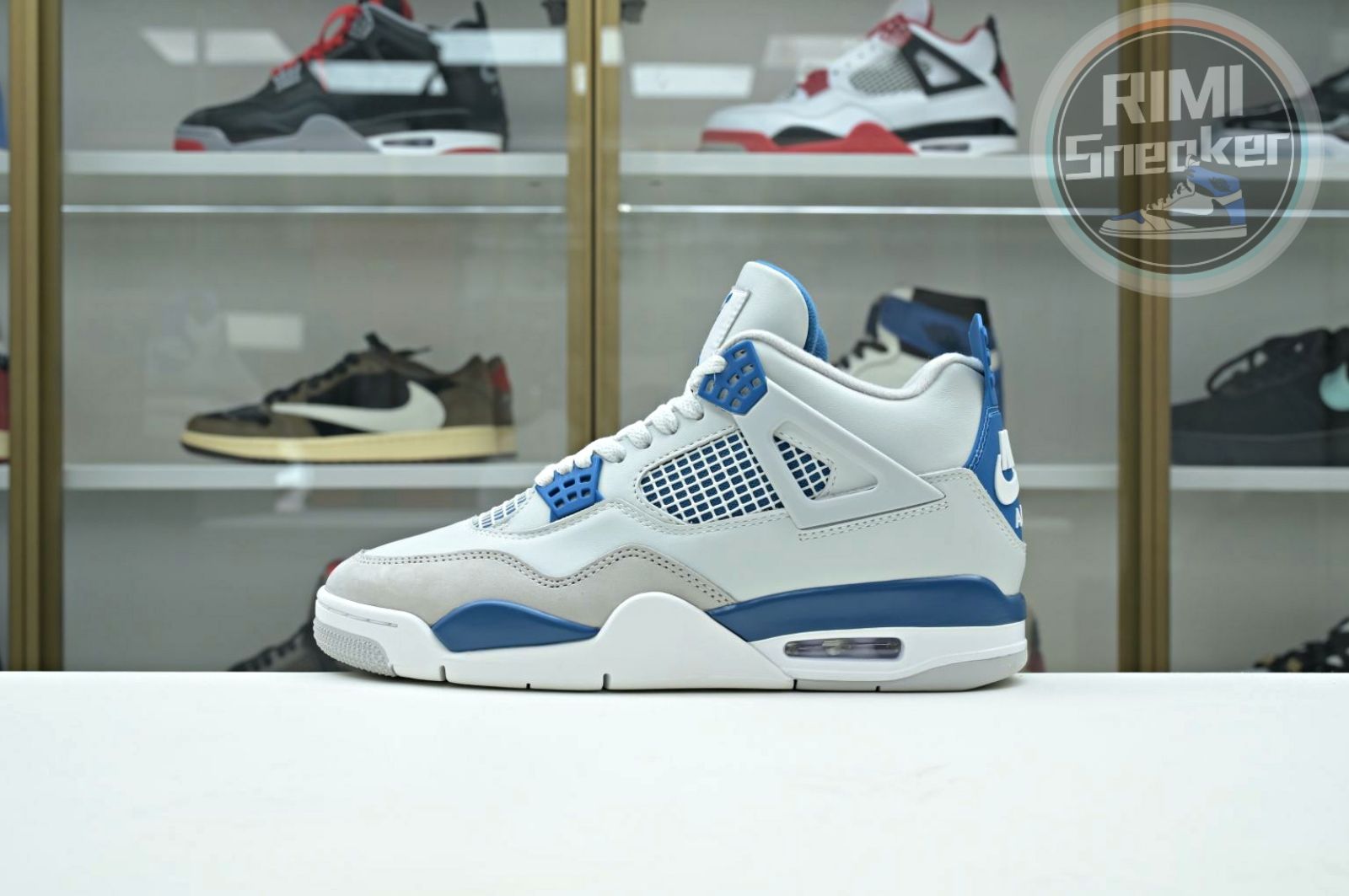 Air Jordan 4 "Military Blue" 2024