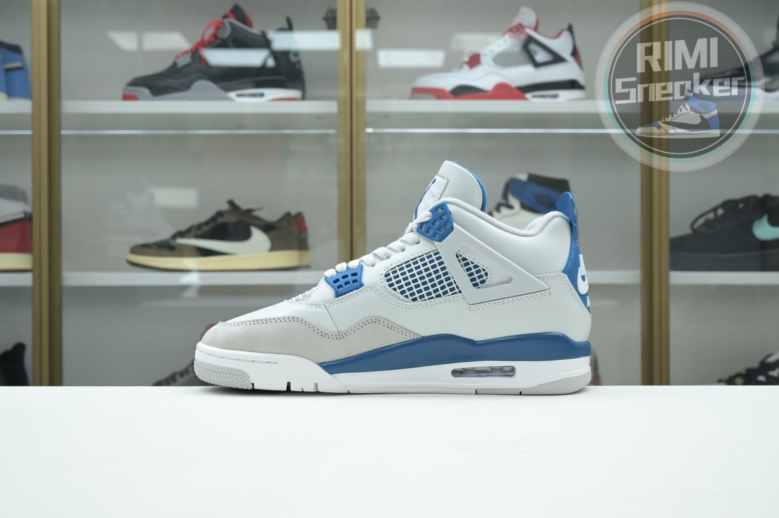 Air Jordan 4 "Military Blue" 2024