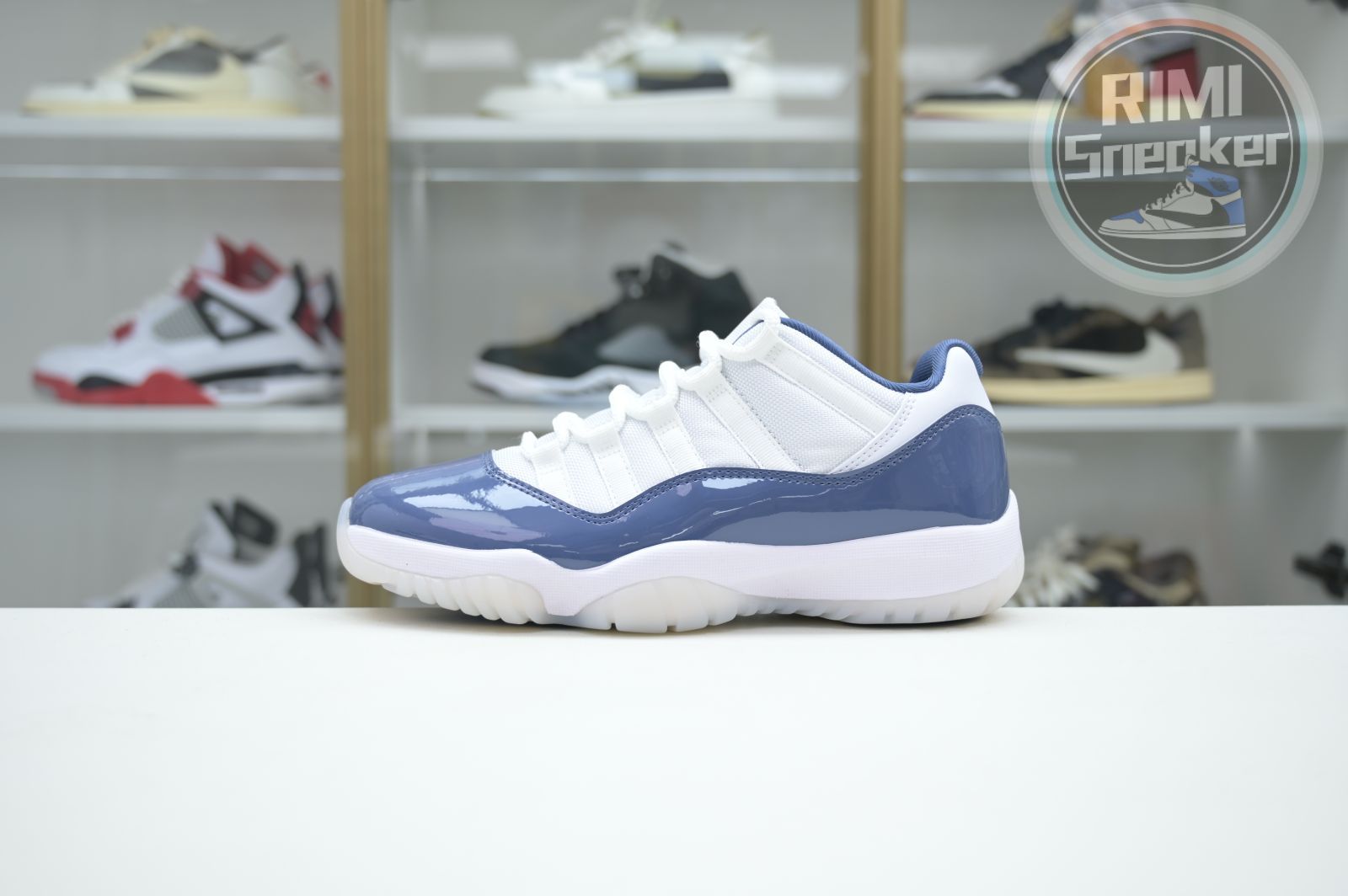 Jordan Air Jordan 11 Low“Diffused Blue”