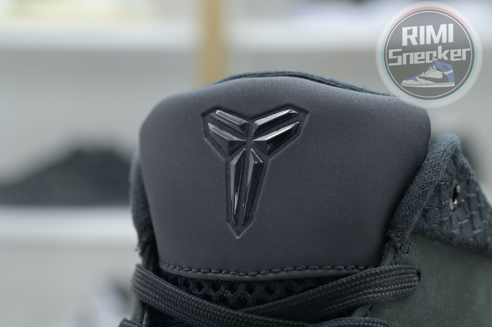 Nike Kobe 4 Protro "Black Mamba"