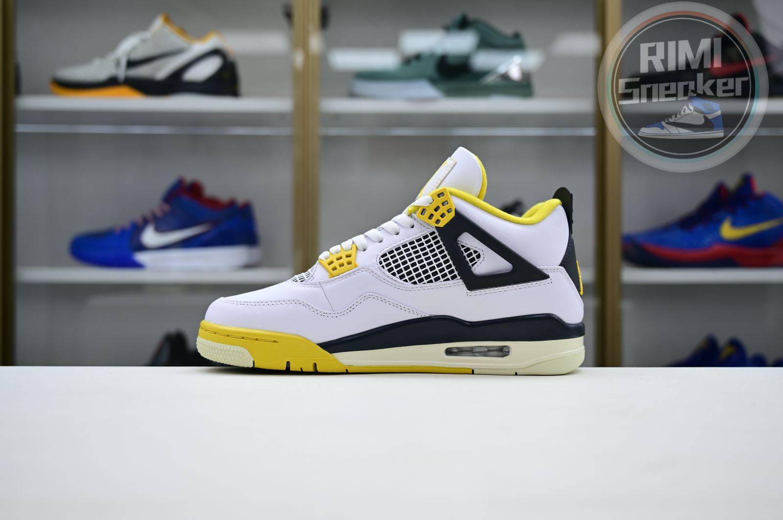 Jordan Air Jordan 4 "Vivid Sulfur"