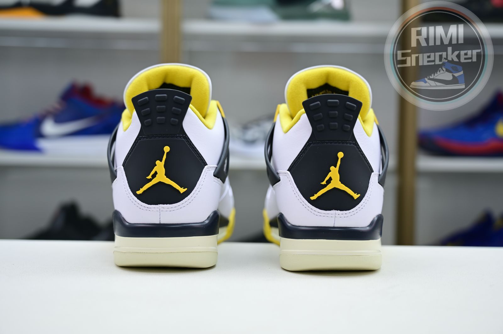 Jordan Air Jordan 4 "Vivid Sulfur"