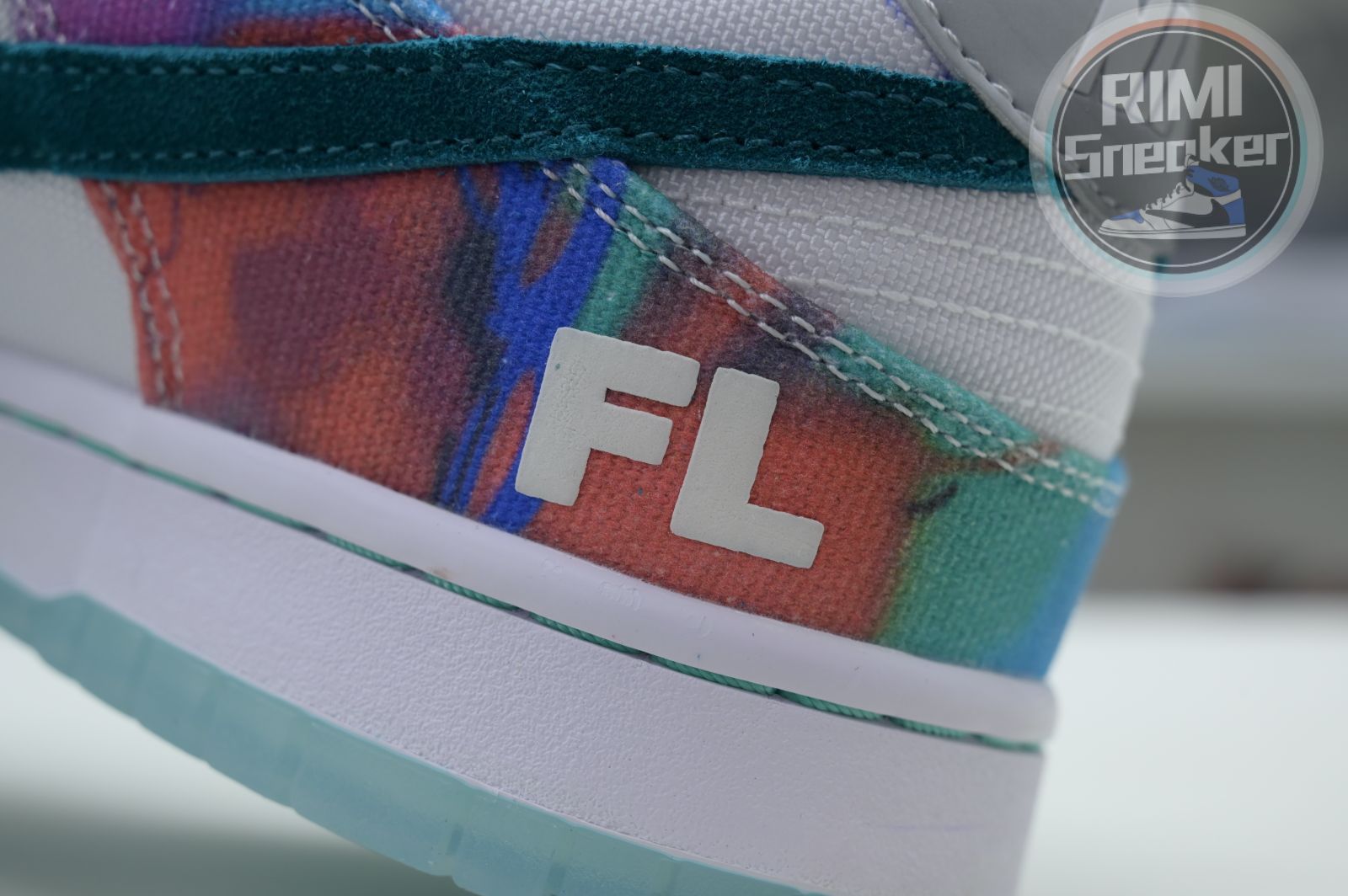 Futura Laboratories x Nike Dunk SB