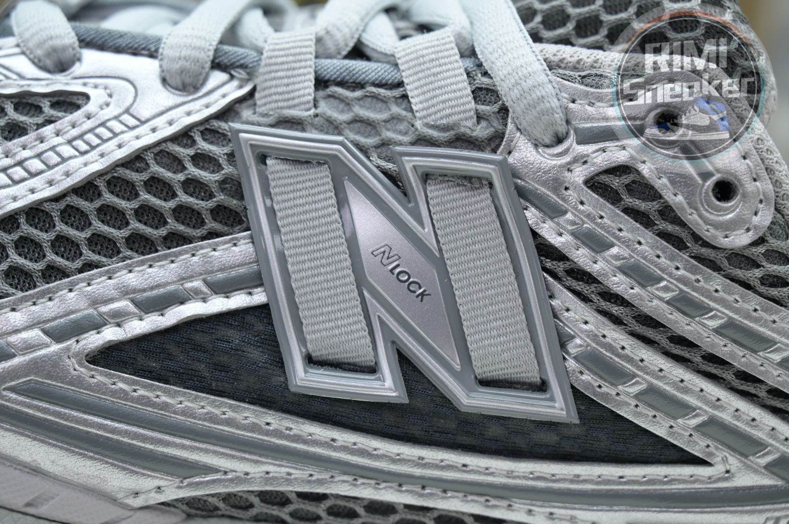 New Balance NB 1906R Y2K