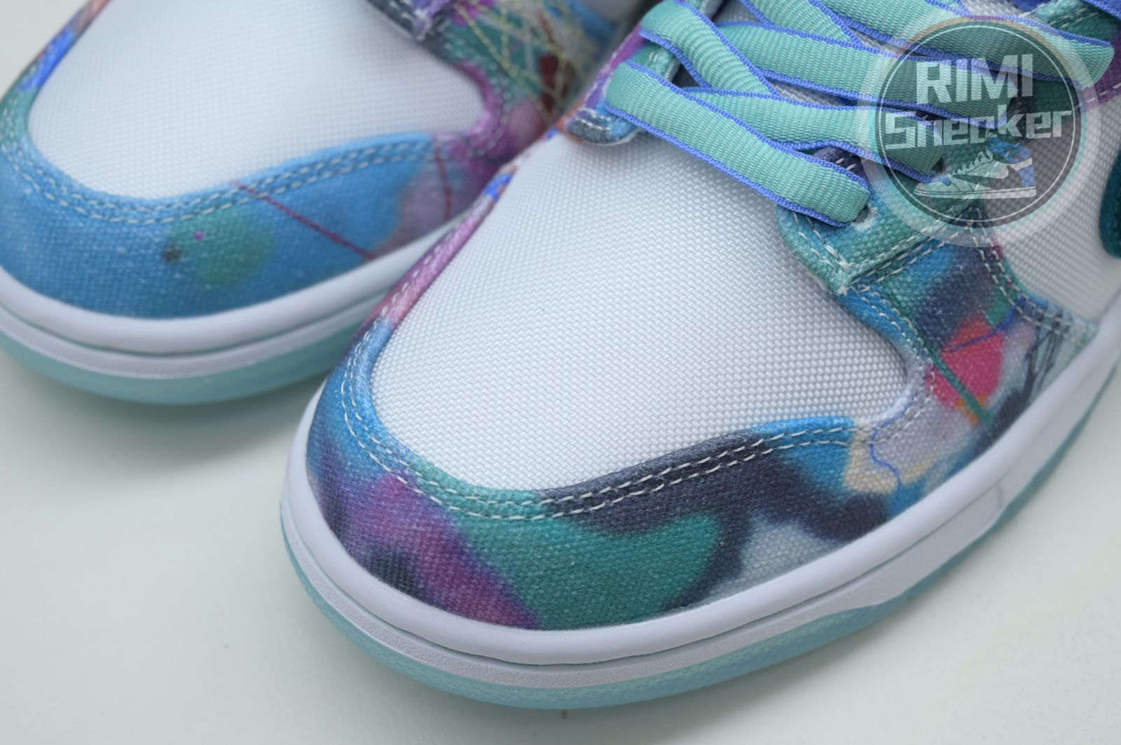 Futura Laboratories x Nike Dunk SB