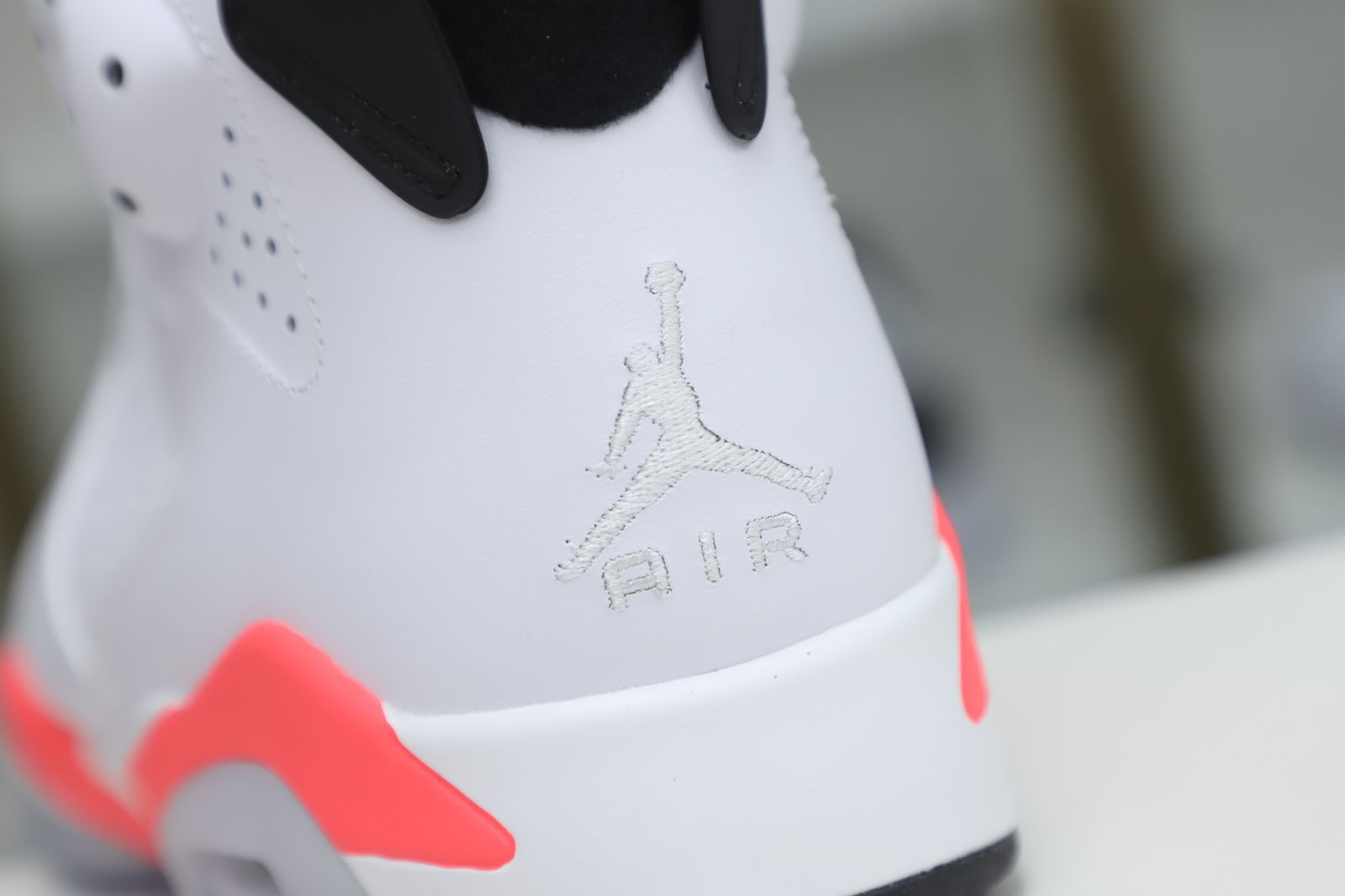 Air Jordan 6 Retroinfrared White