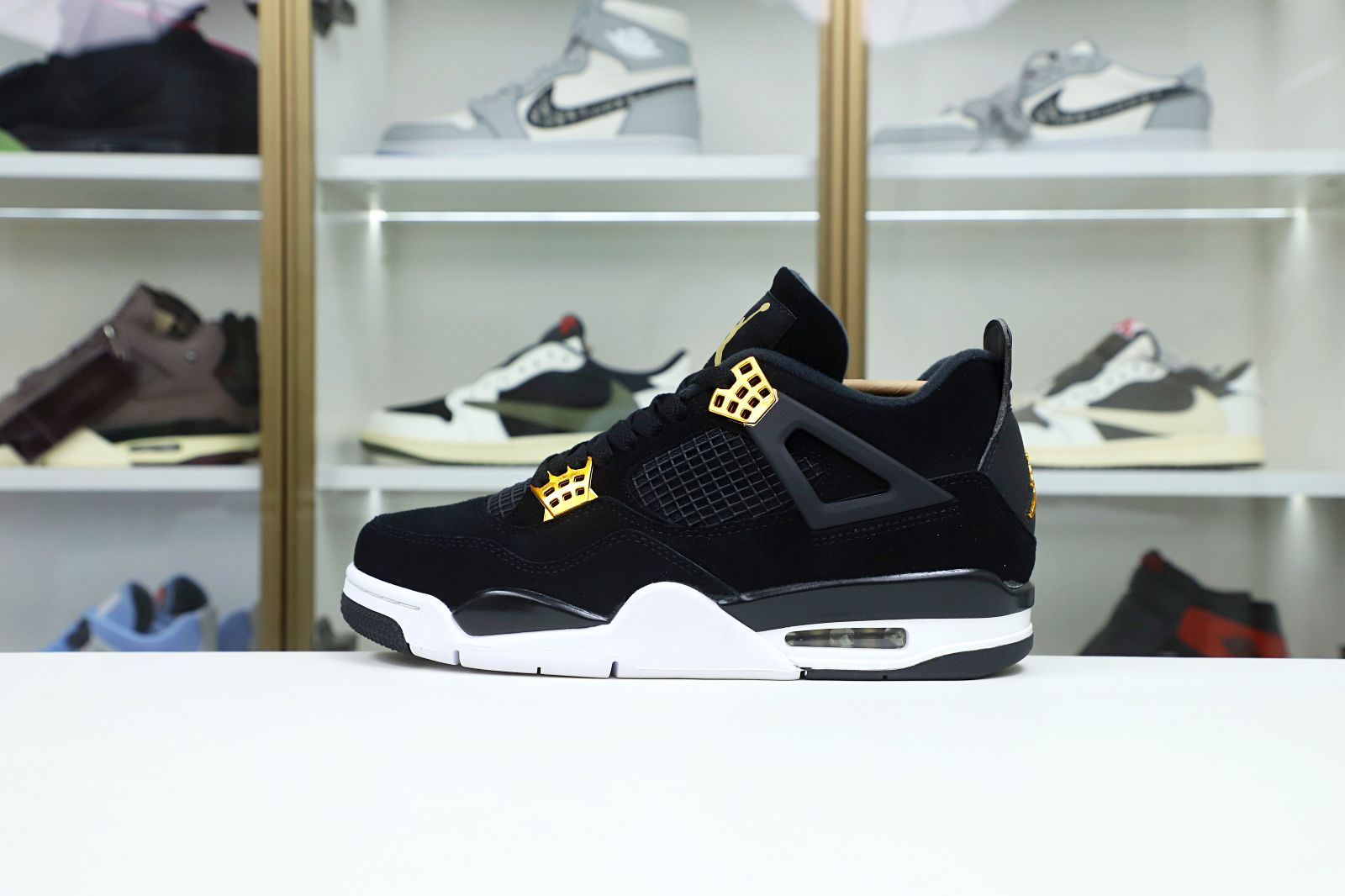 Jordan Air Jordan 4 retro royalty