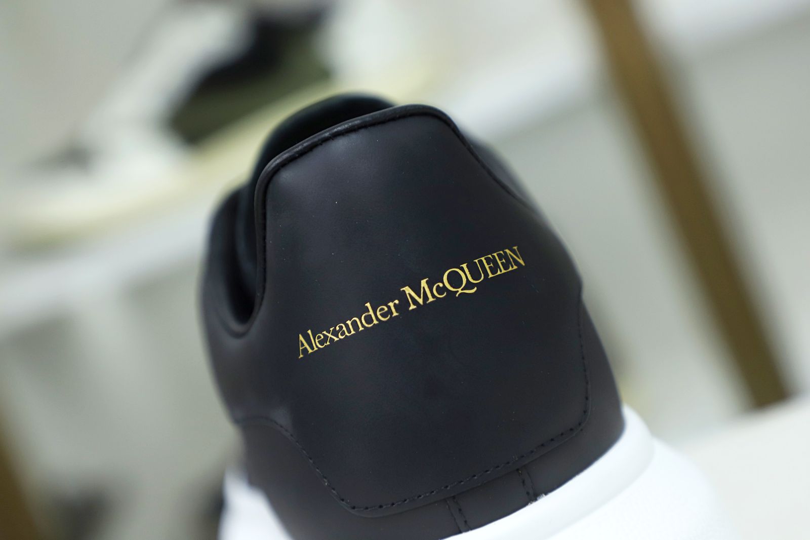 ALXNDER MC MCQUE*N Oversized Sneaker