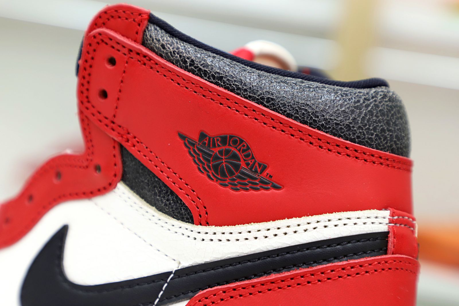 AIR JORDAN 1 REIMAGINED LOST AND FOUND “CHICAGO” 2022