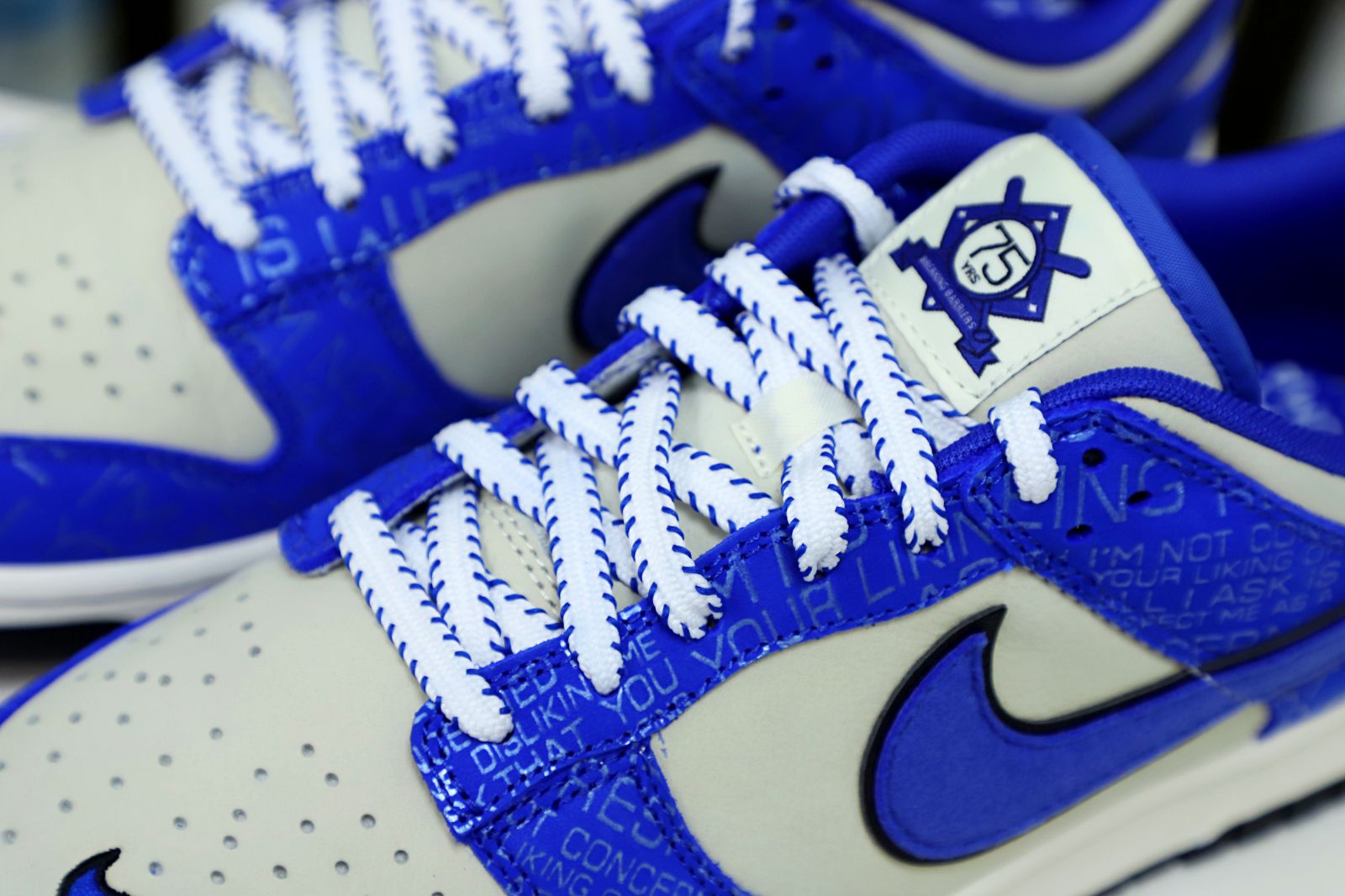 NIKE DUNK LOW JACKIE ROBINSON DV2122-400