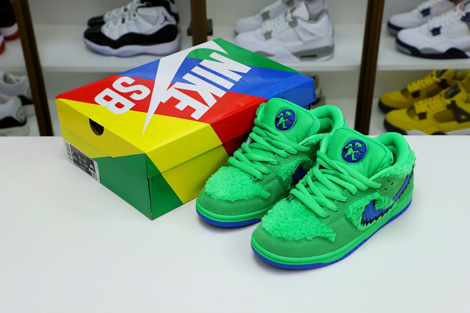 GRATEFUL DEAD X DUNK LOW SB GREEN