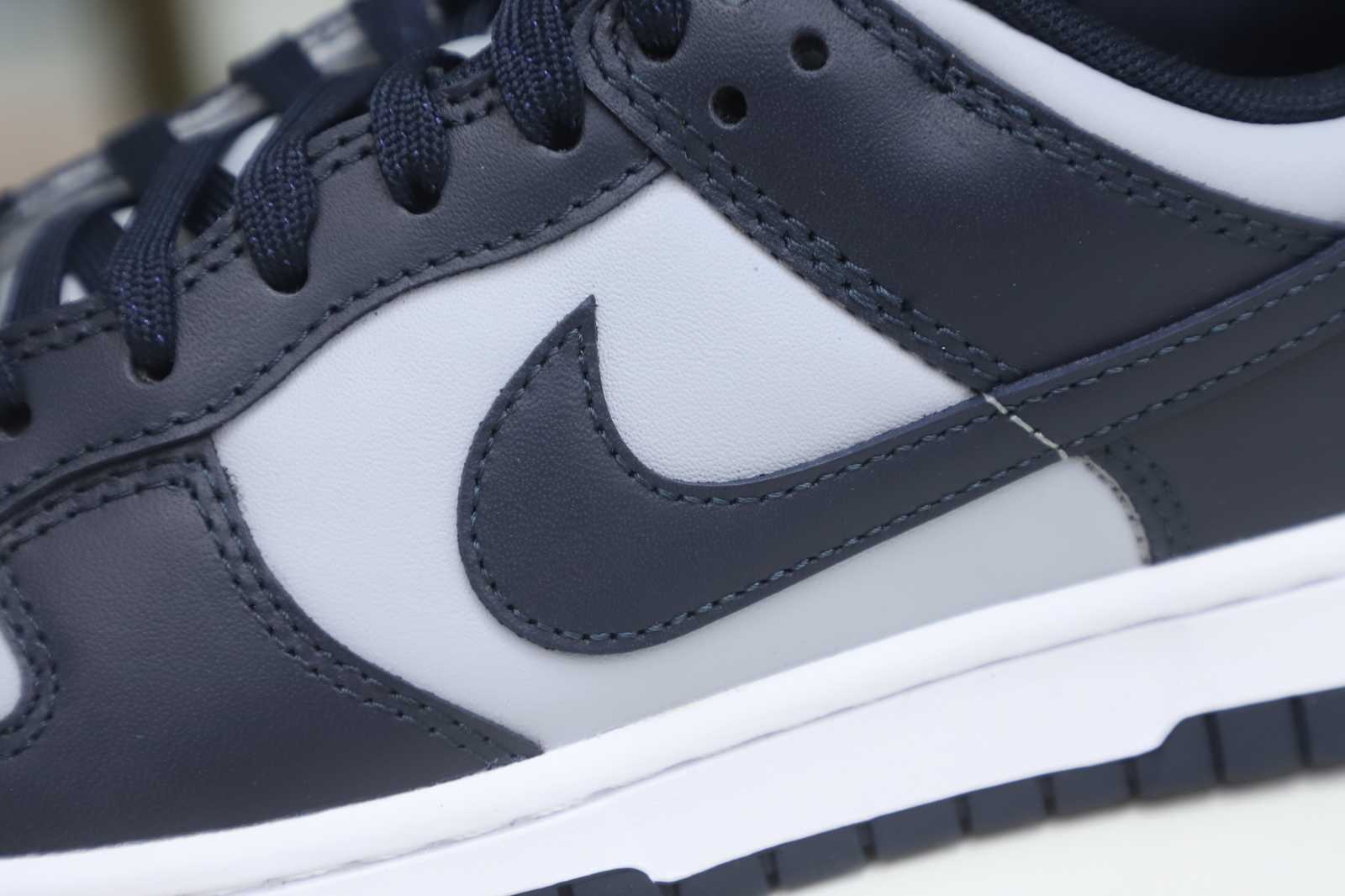 Nike Dunk Low Retro "Georgetown"