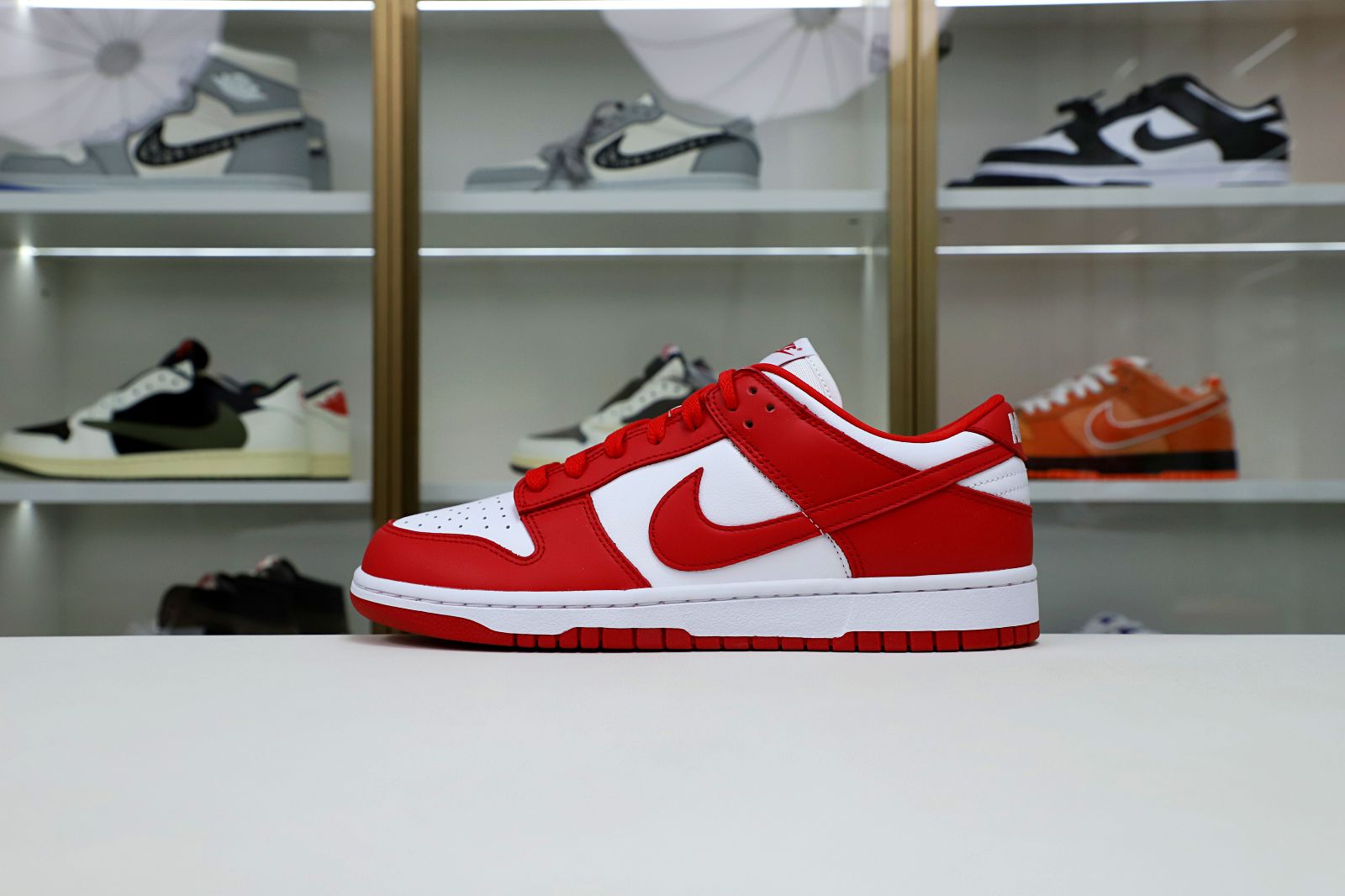 DUNK LOW SP RED