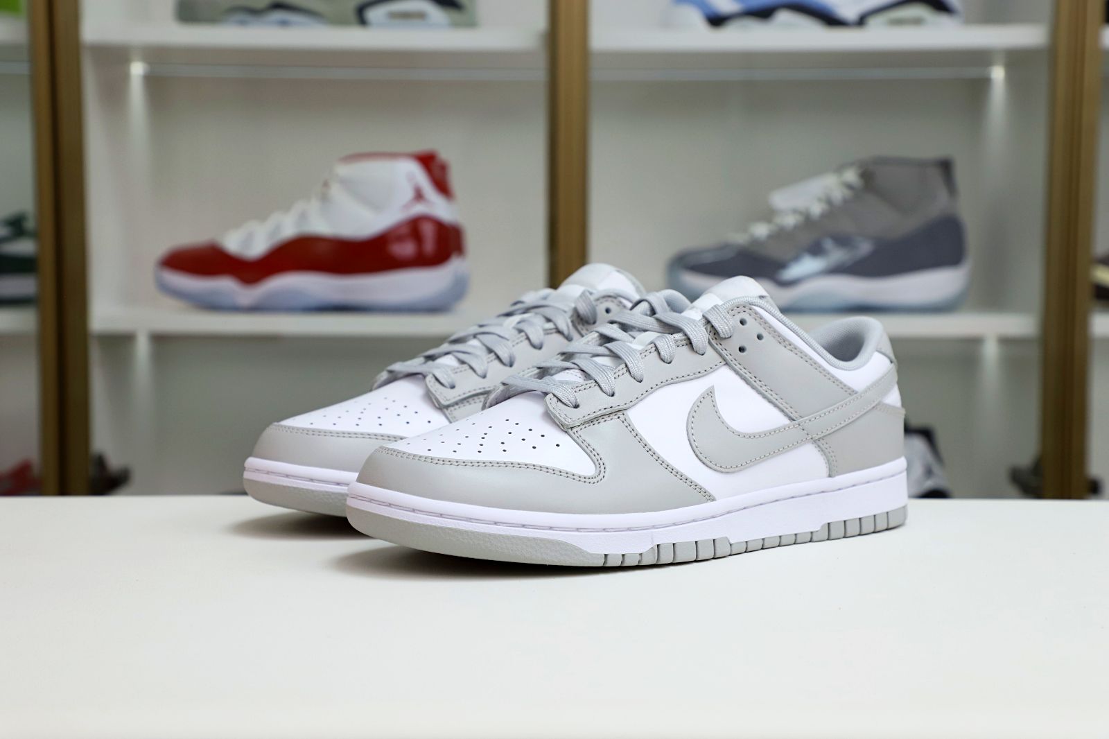 Nike Dunk Low Retro Grey Fog