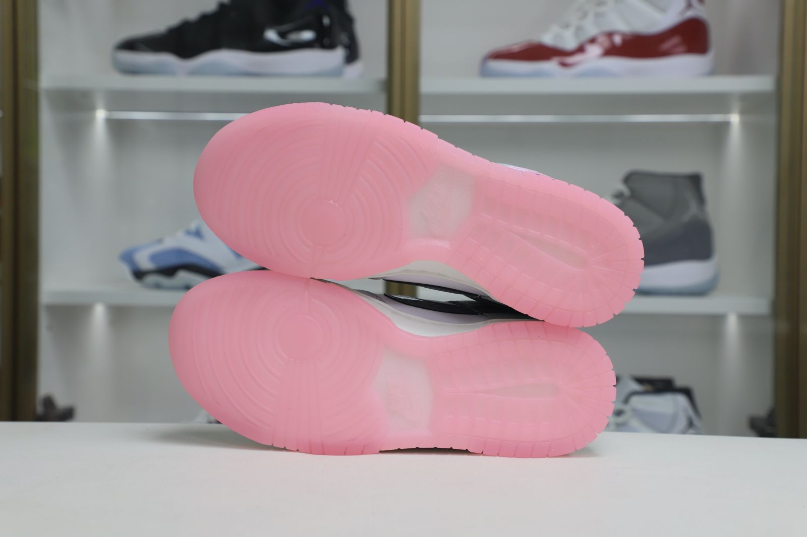 Nike Dunk Low"SummitWhite and Pink Foam"
