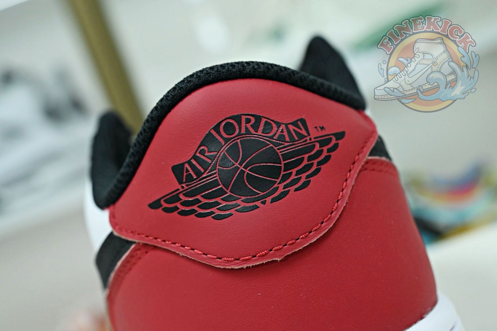 Air Jordan 1 Retro Low OG 
