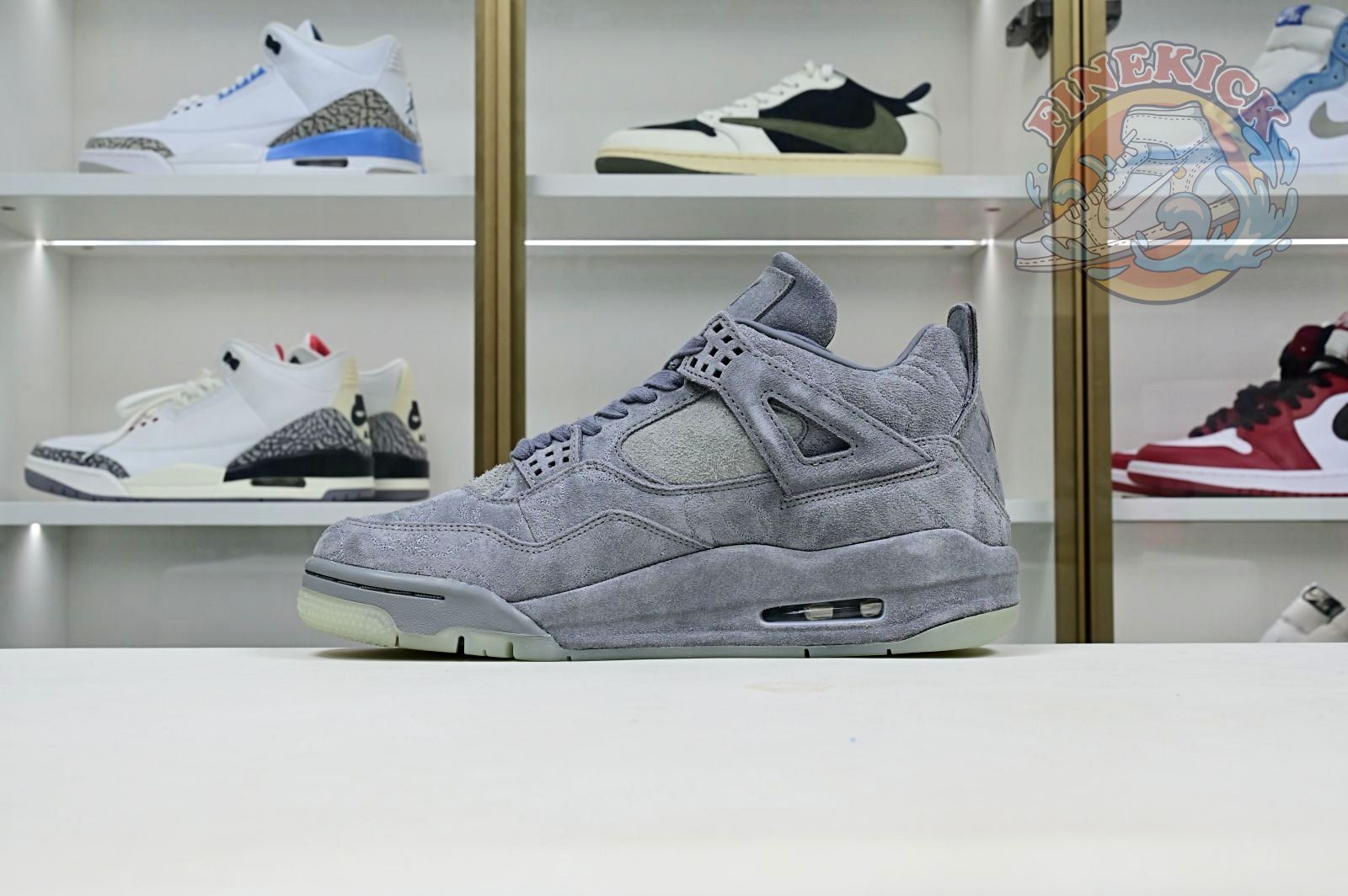 Jordan Air Jordan 4 retro kaws