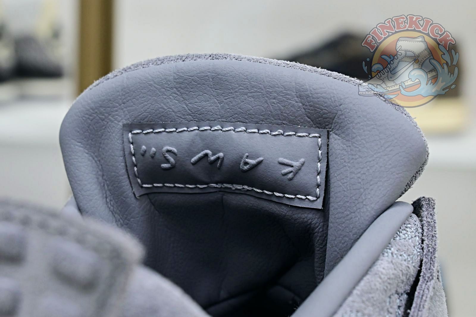 Jordan Air Jordan 4 retro kaws