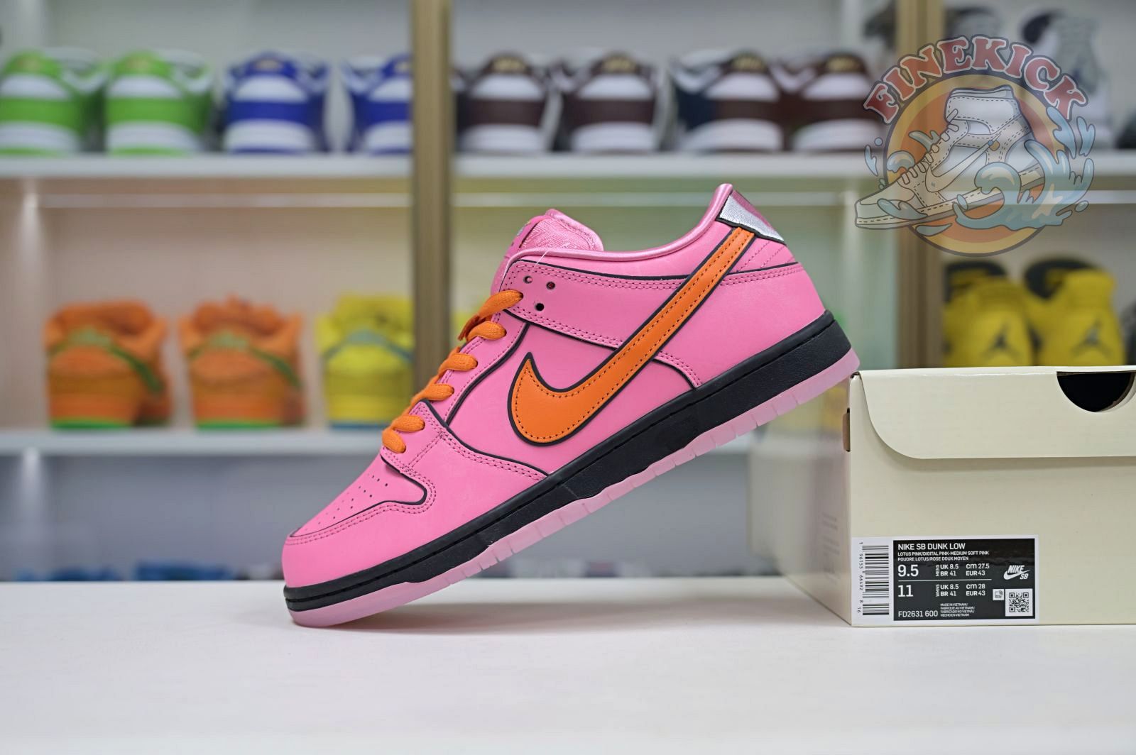 The Powerpuff Girls x Nike Dunk SB Low