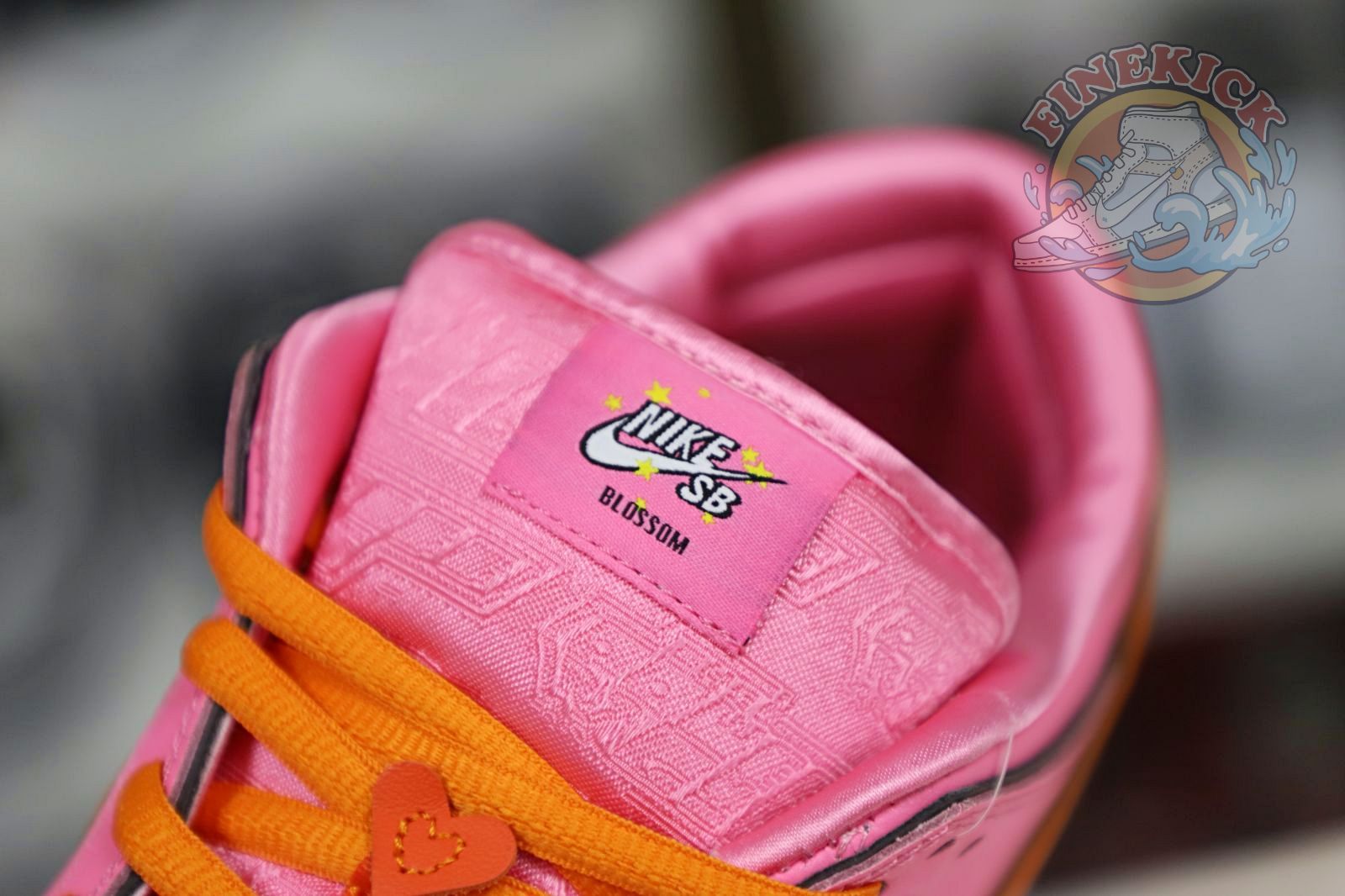 The Powerpuff Girls x Nike Dunk SB Low