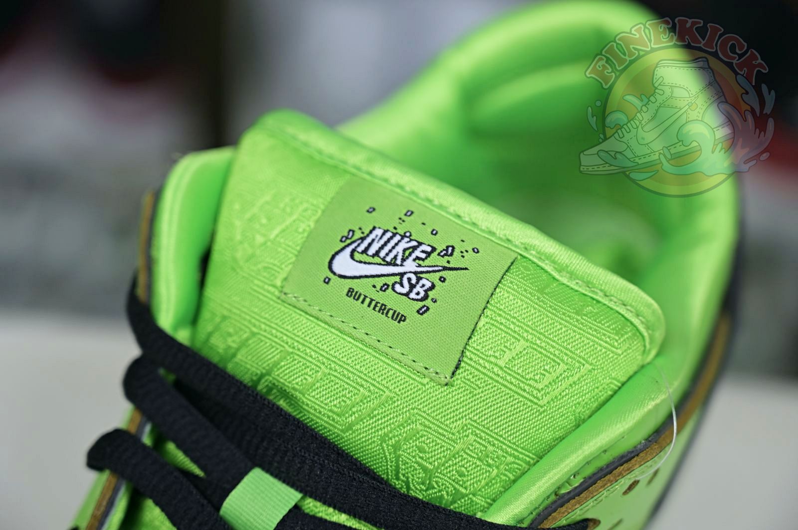 The Powerpuff Girls x Nike Dunk SB Low