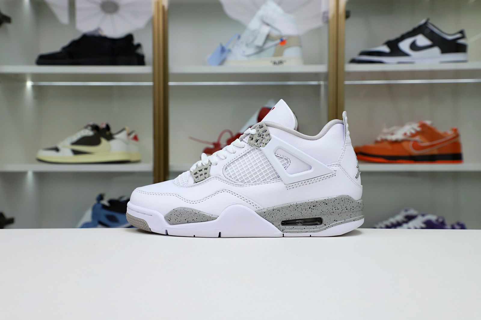 AIR JORDAN 4 RETRO 