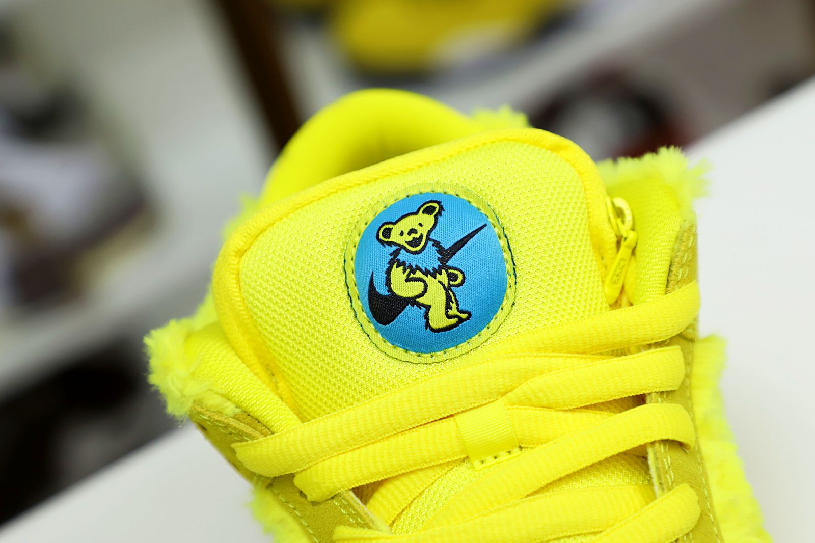 GRATEFUL DEAD X DUNK LOW SB YELLOW