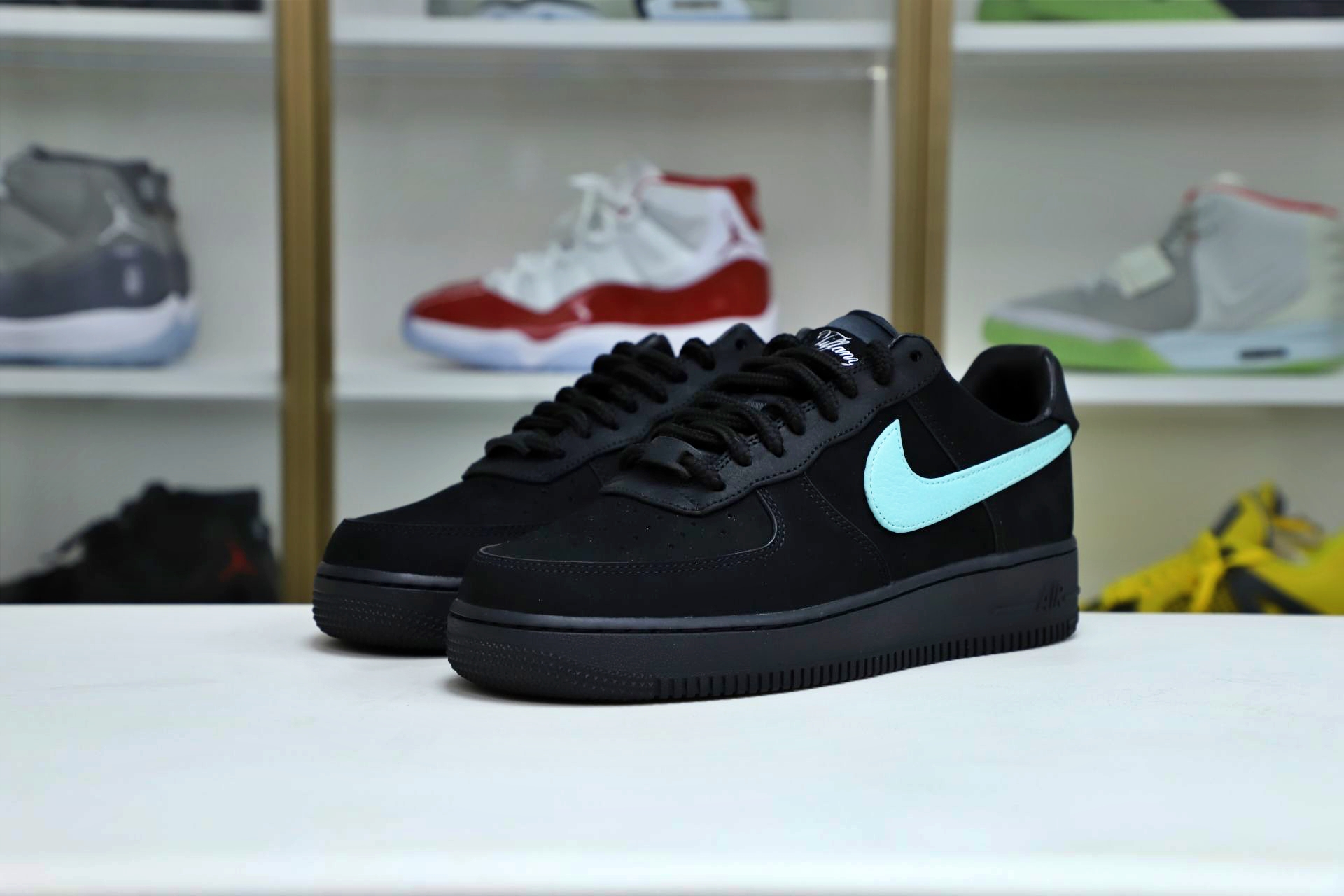 TIFFANY & CO. x Nike Air Force 1 Low "1837"