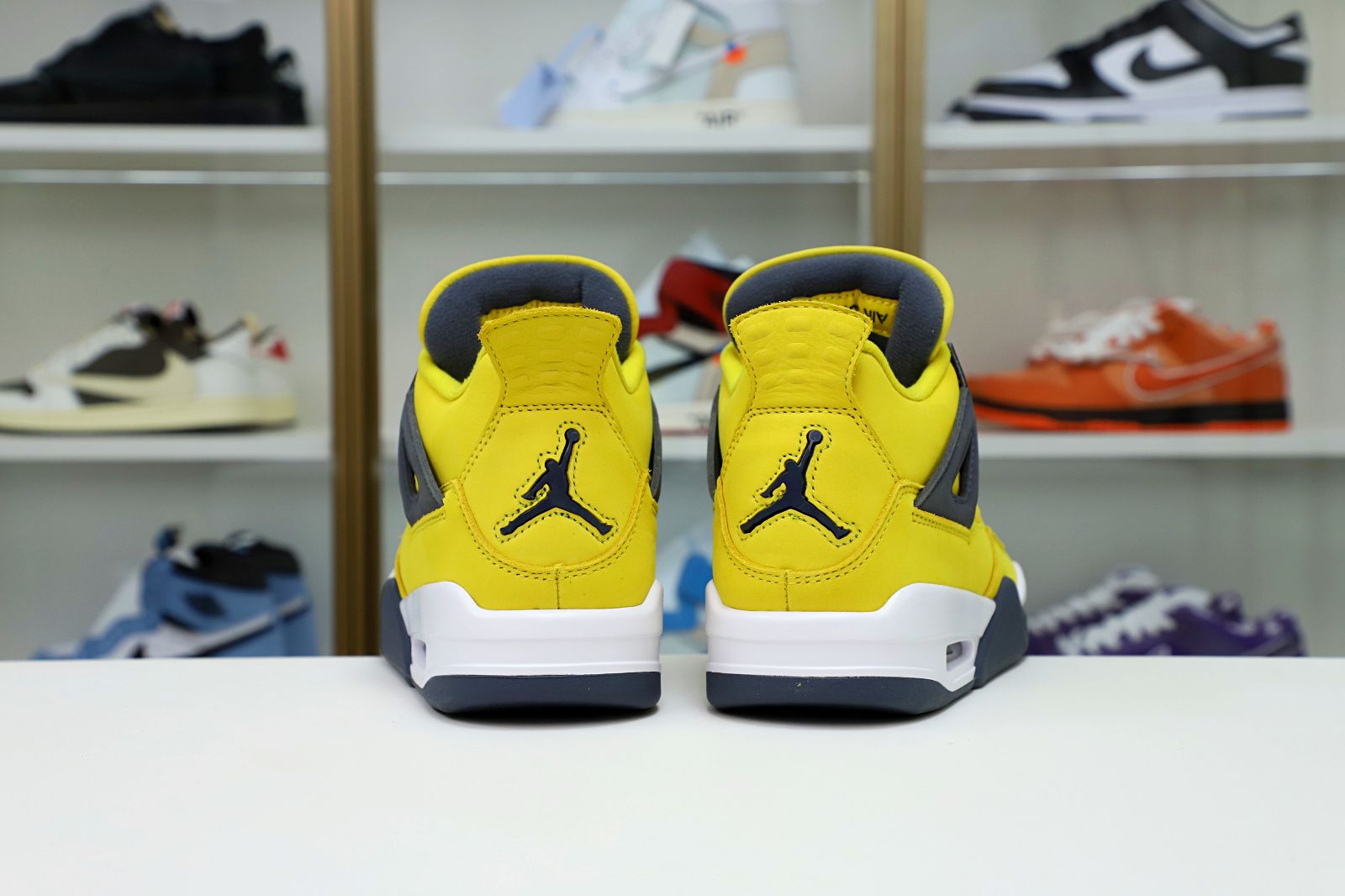 AIR JORDAN AIR JORDAN 4 RETRO 