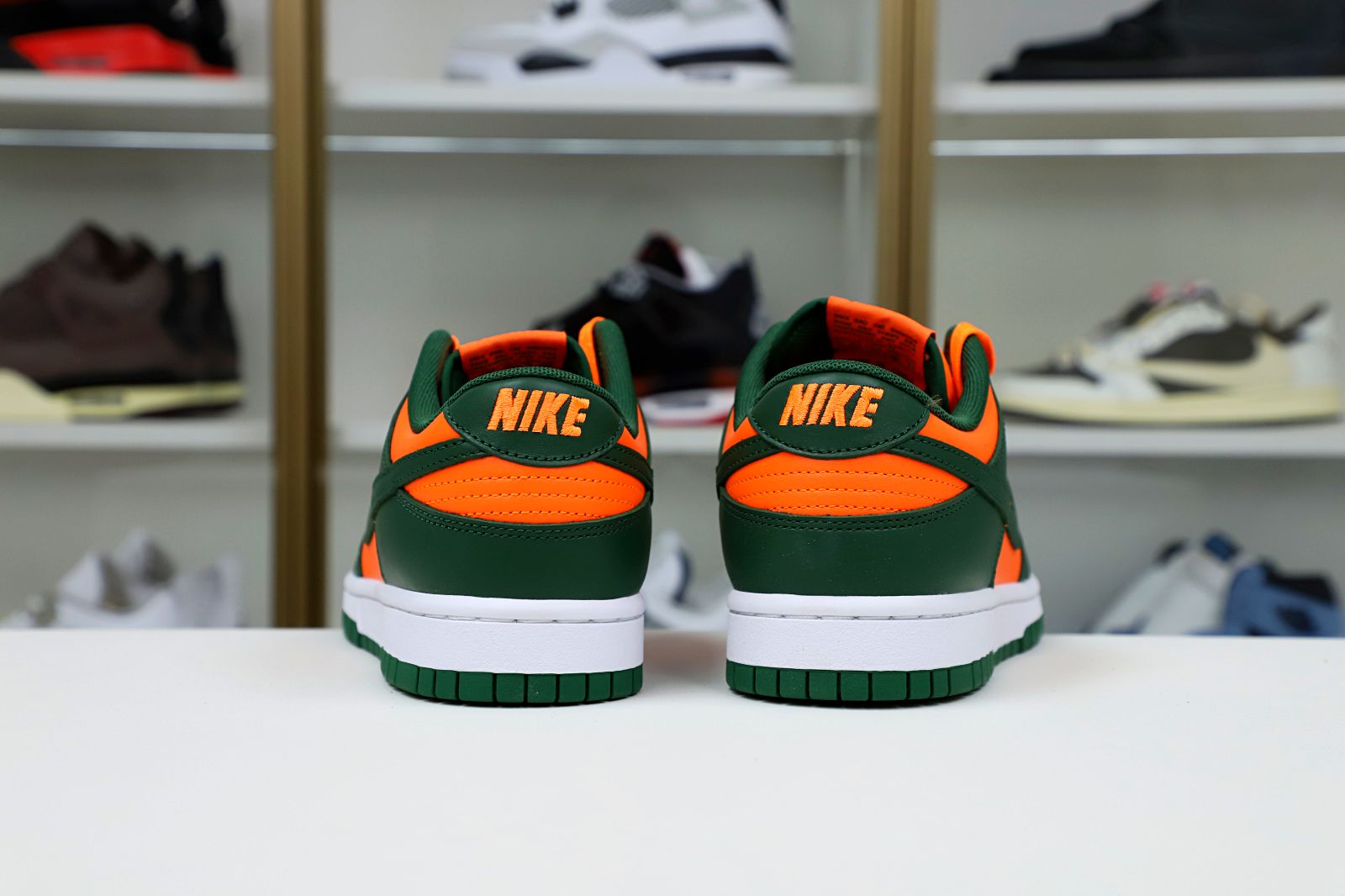 NIKE DUNK RETRO MINAMI HURRICANES