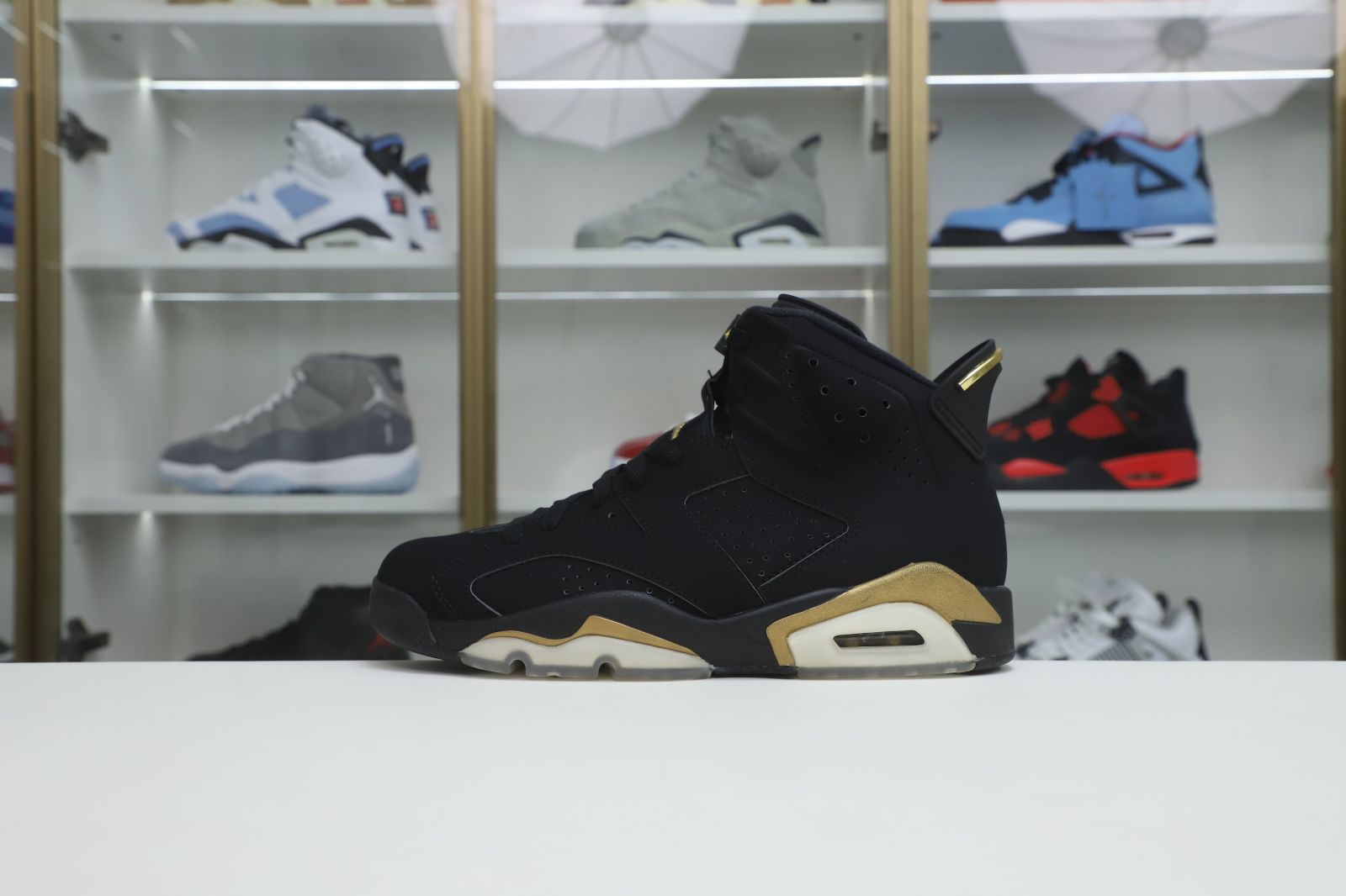 AIR JORDAN 6 RETRO DMP 2020 BLACK/METALLIC GOLD