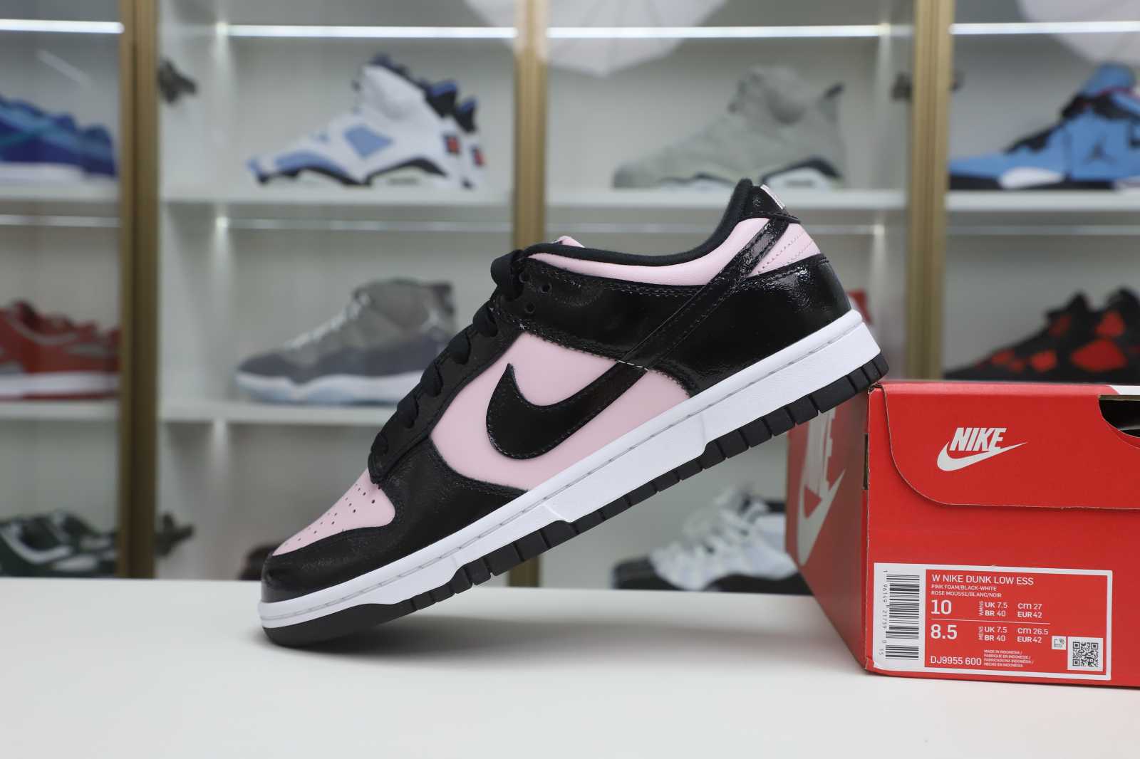 Nike Dunk Low ESS "Pink Black"