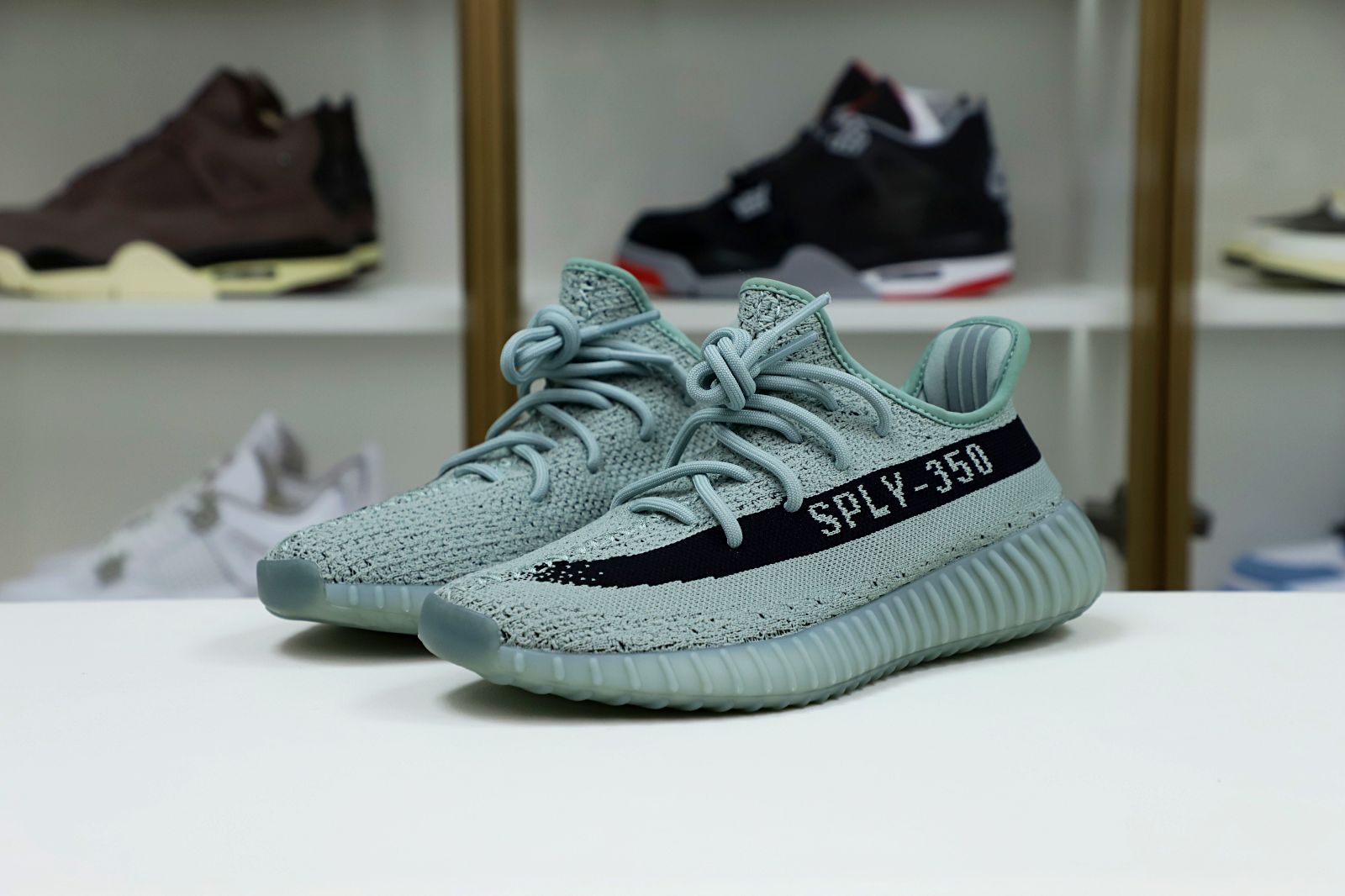 Yeezy boost 350 V2 "Salt Core Black Salt"