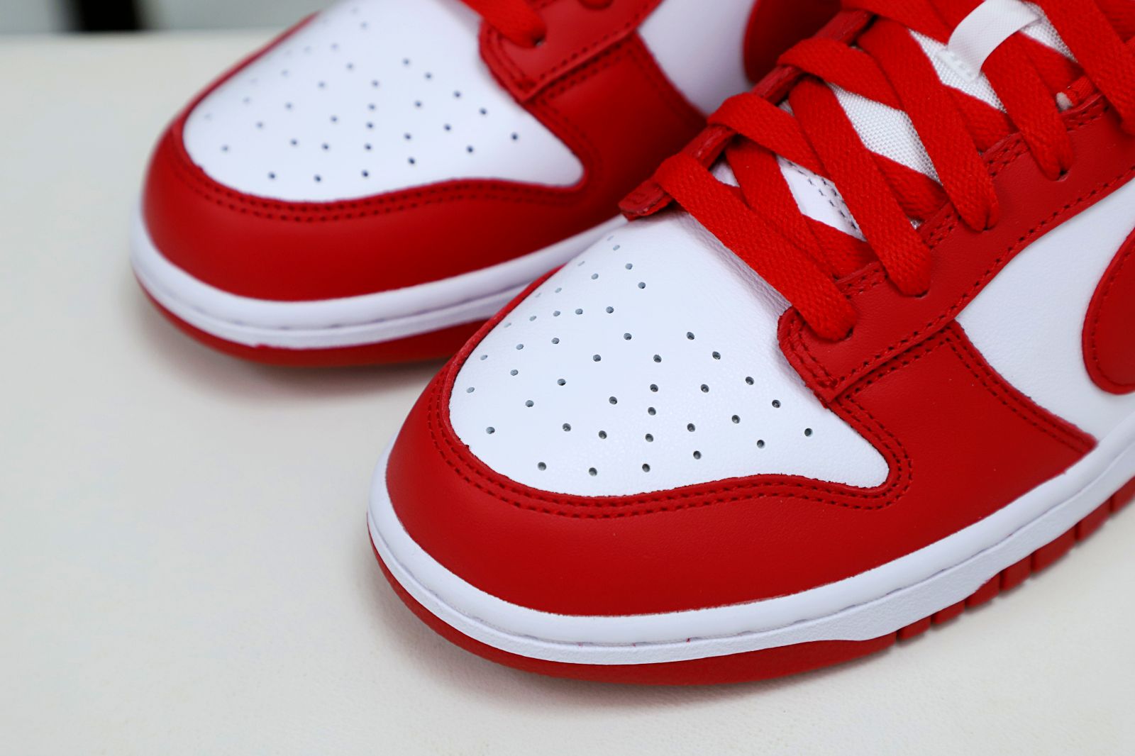 DUNK LOW SP RED