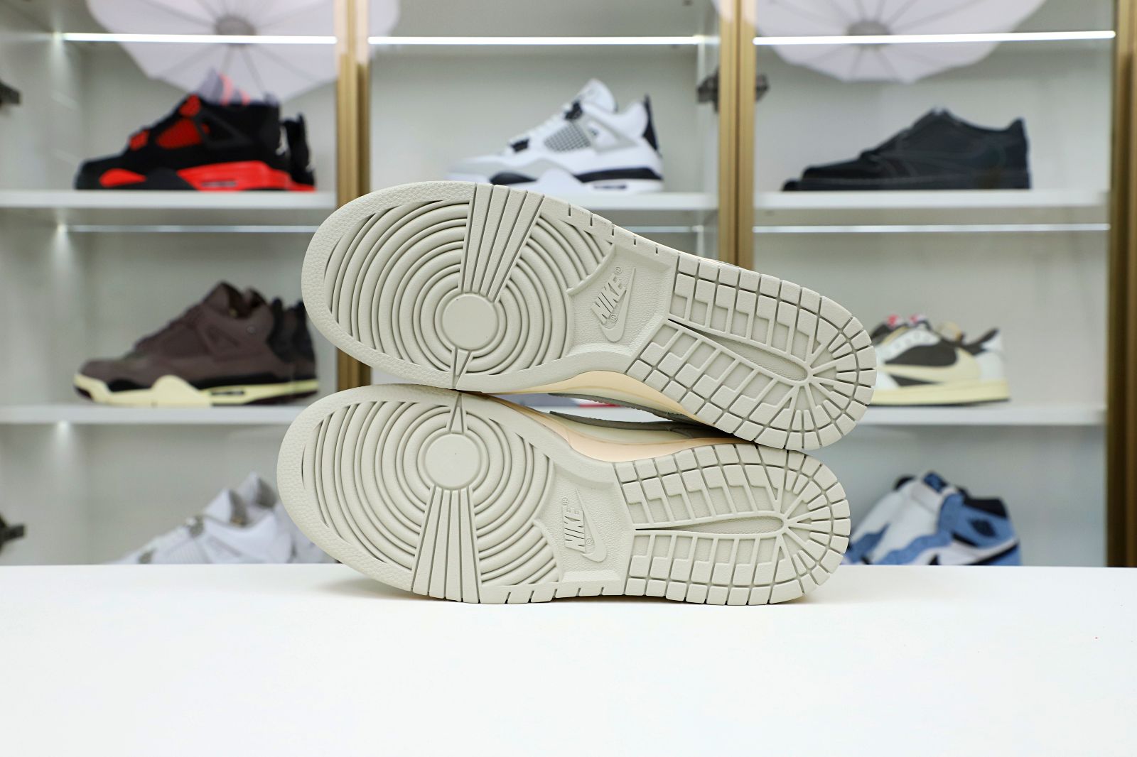 Nike Dunk Lowlight bone