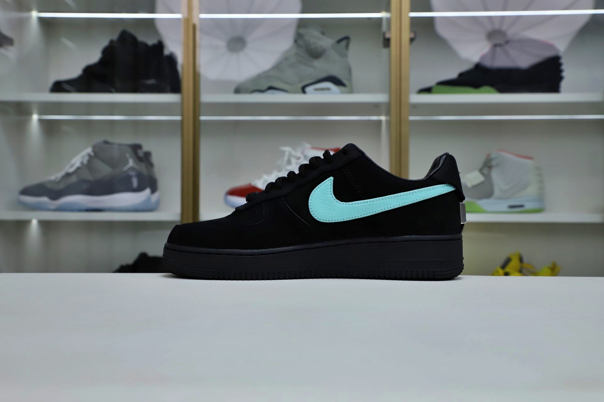 TIFFANY & CO. x Nike Air Force 1 Low "1837"