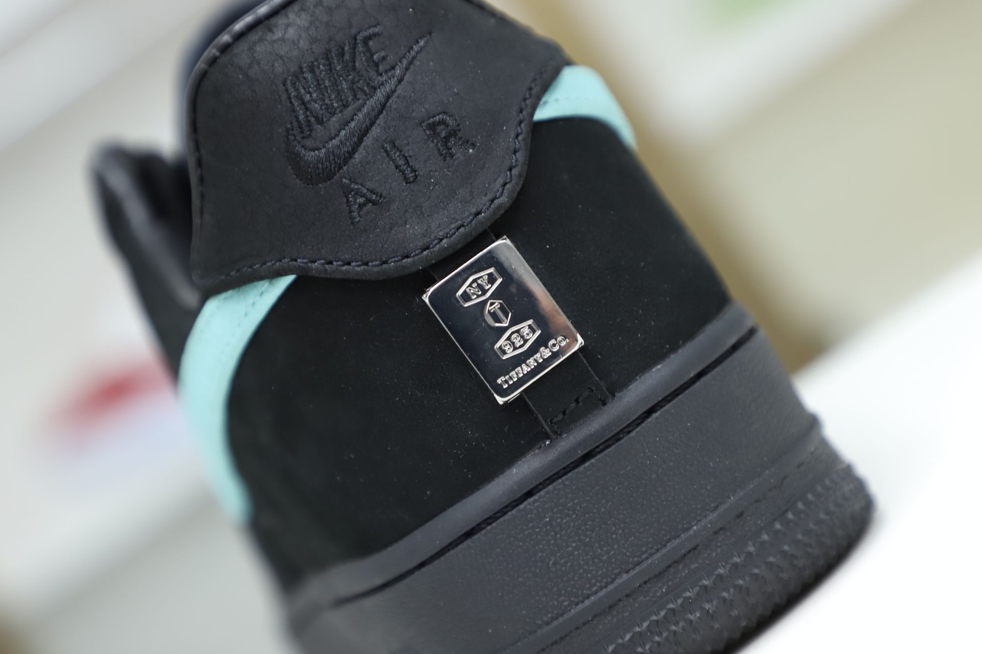 TIFFANY & CO. x Nike Air Force 1 Low "1837"