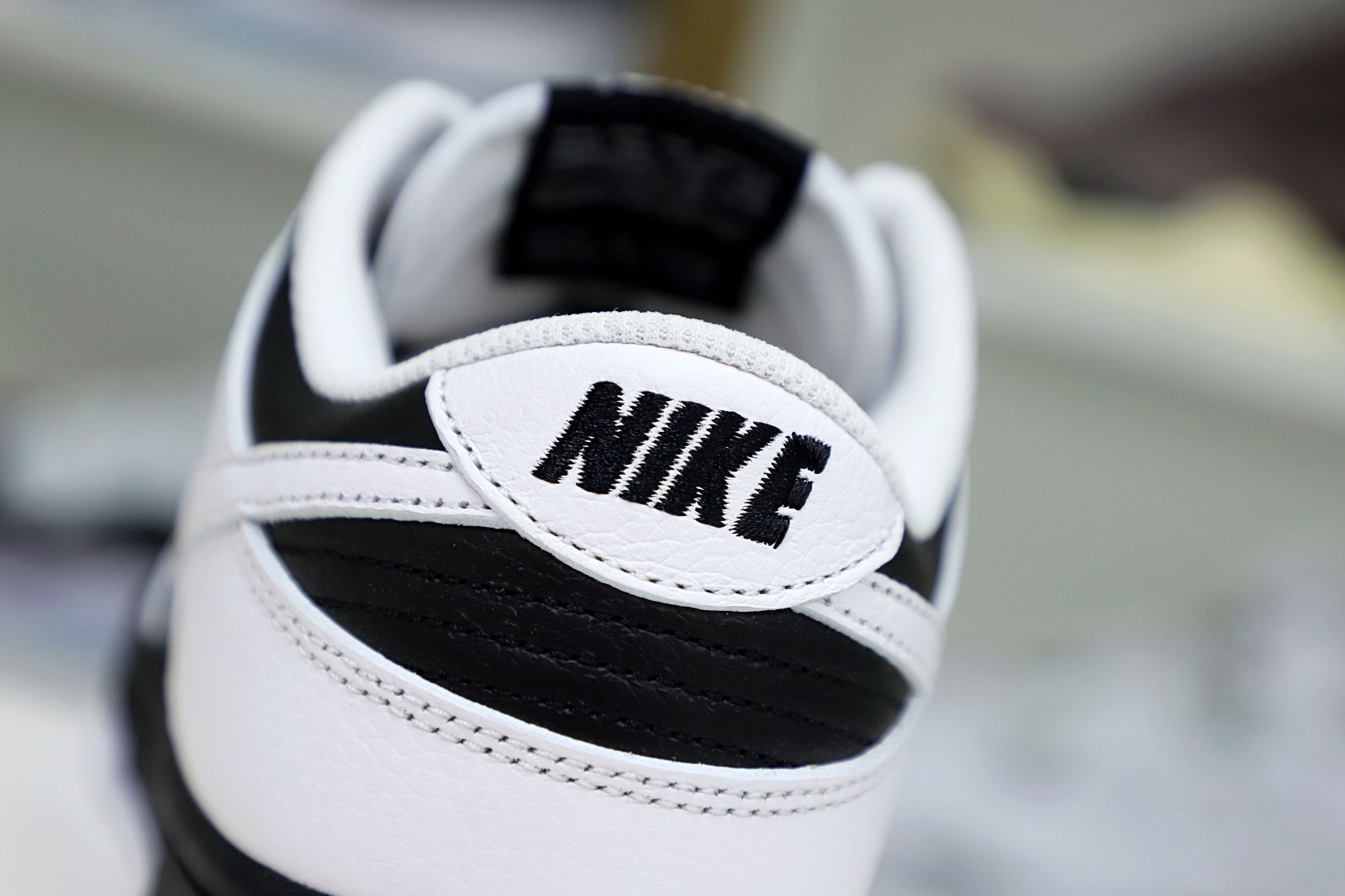 NIKE DUNK LOW RETRO REVERSE PANDA - FD9064-011