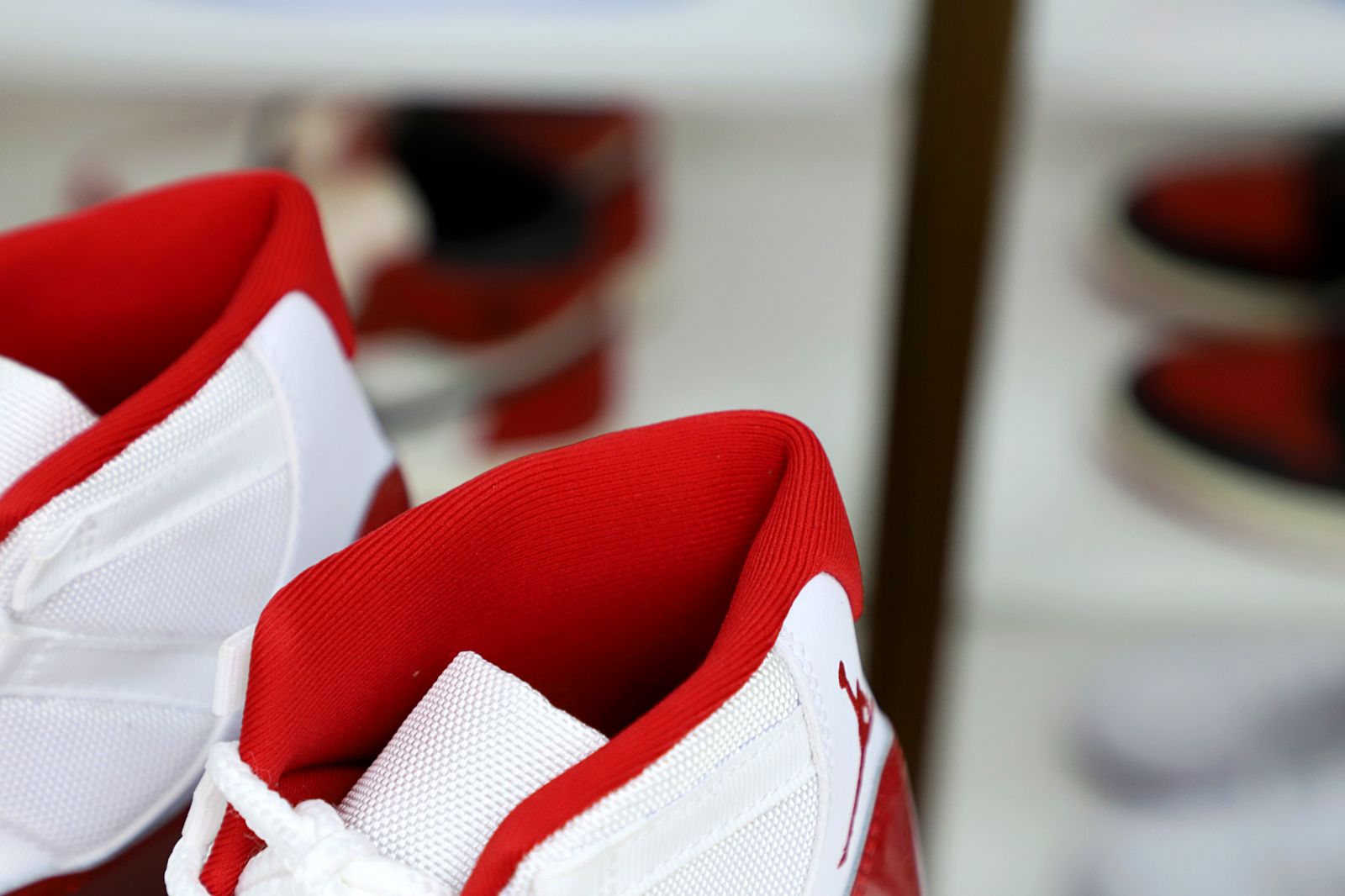 AIR JORDAN 11 "CHERRY" CT8012