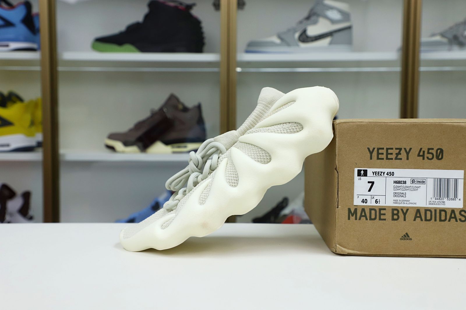 YEEZY 450 CLOUD WHITE H68038