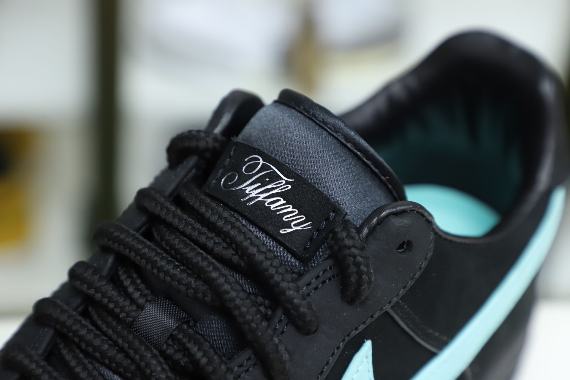 TIFFANY & CO. x Nike Air Force 1 Low "1837"