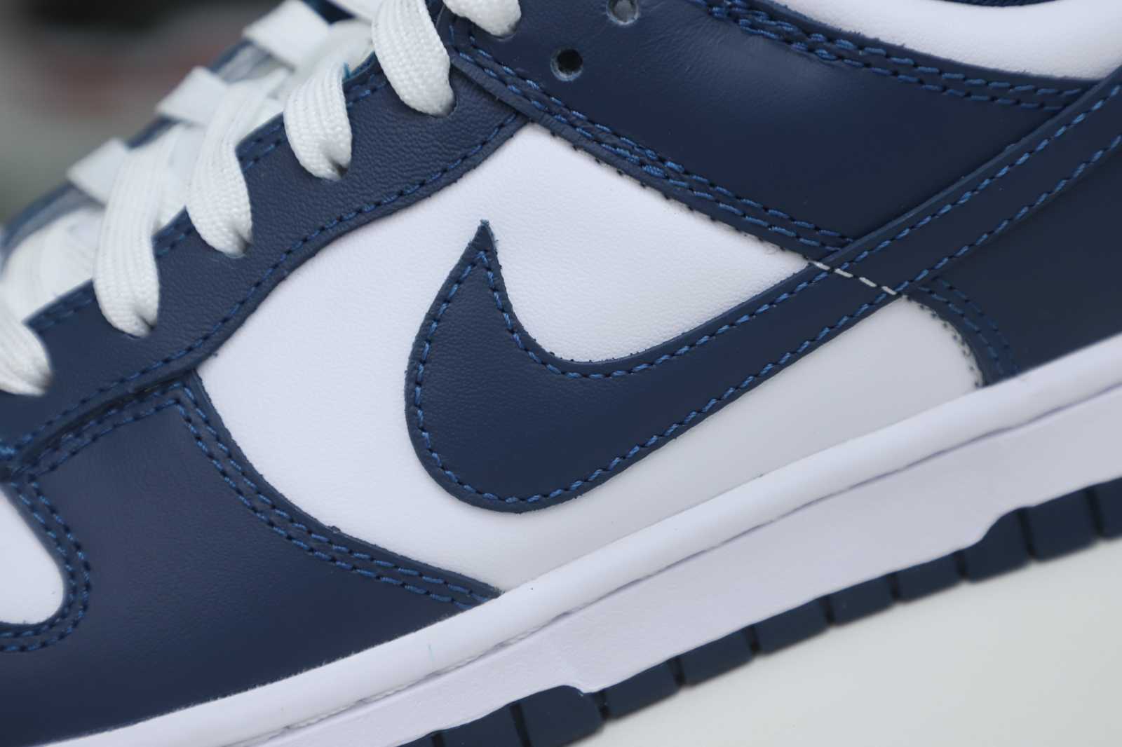 Nike Dunk Low Retro "Valerian Blue"