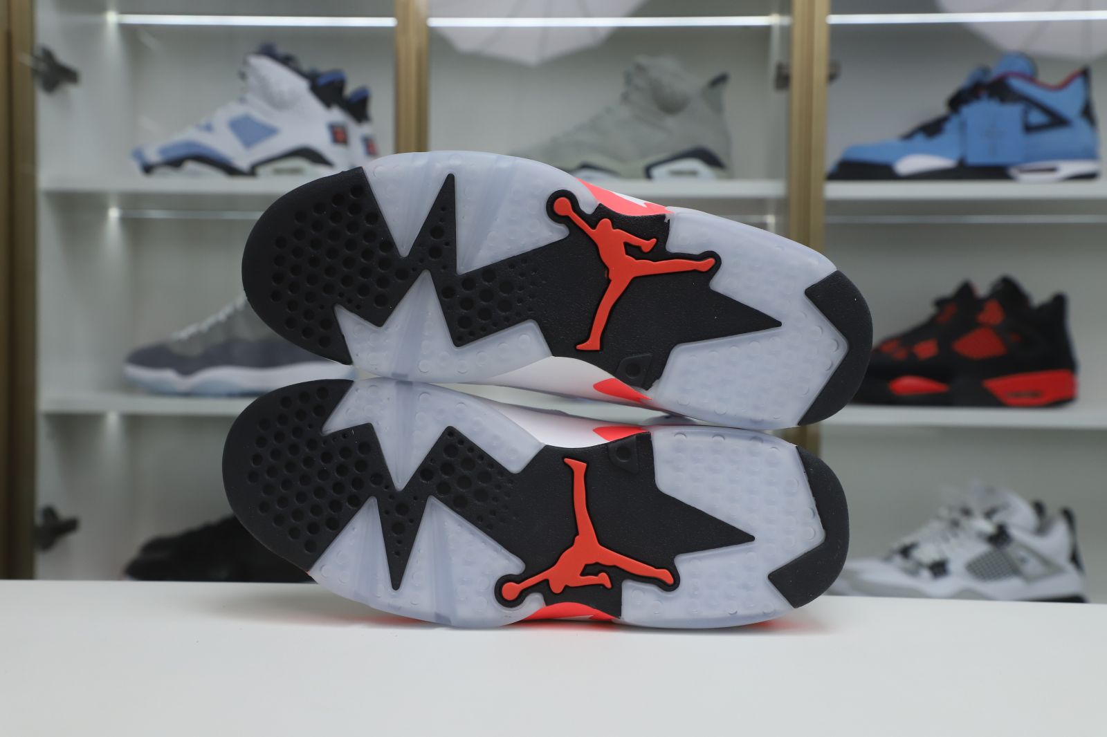 Air Jordan 6 Retroinfrared White