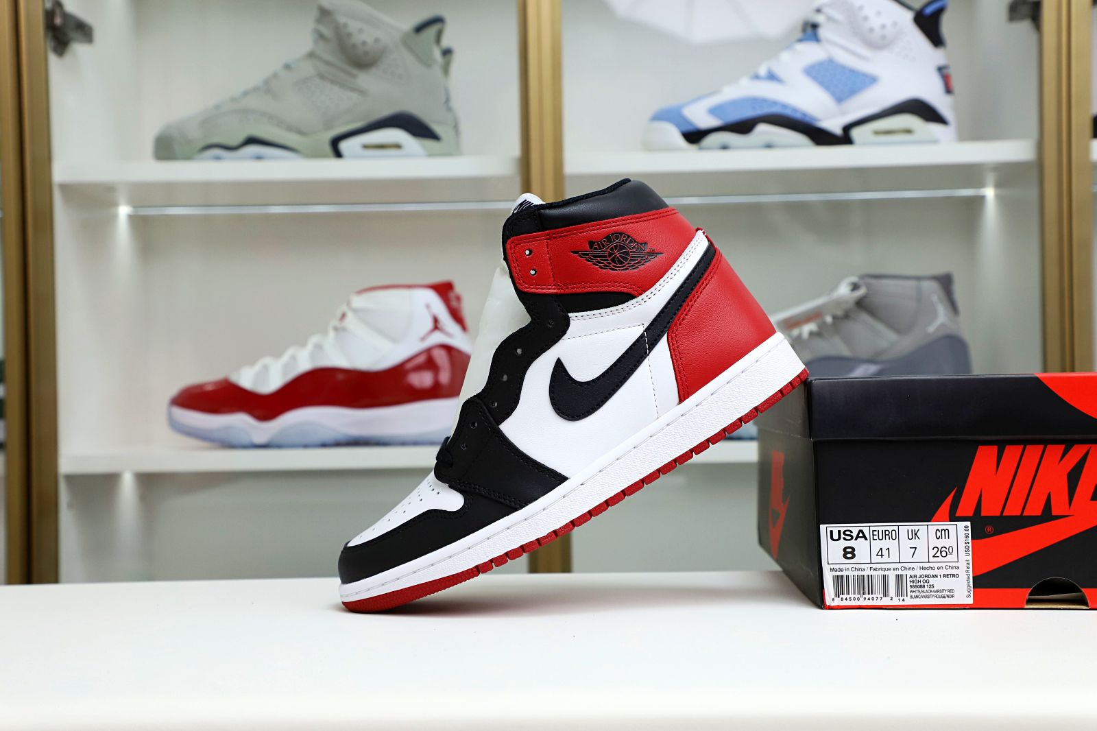 Air Jordan 1 Retro Black Toe (2016)