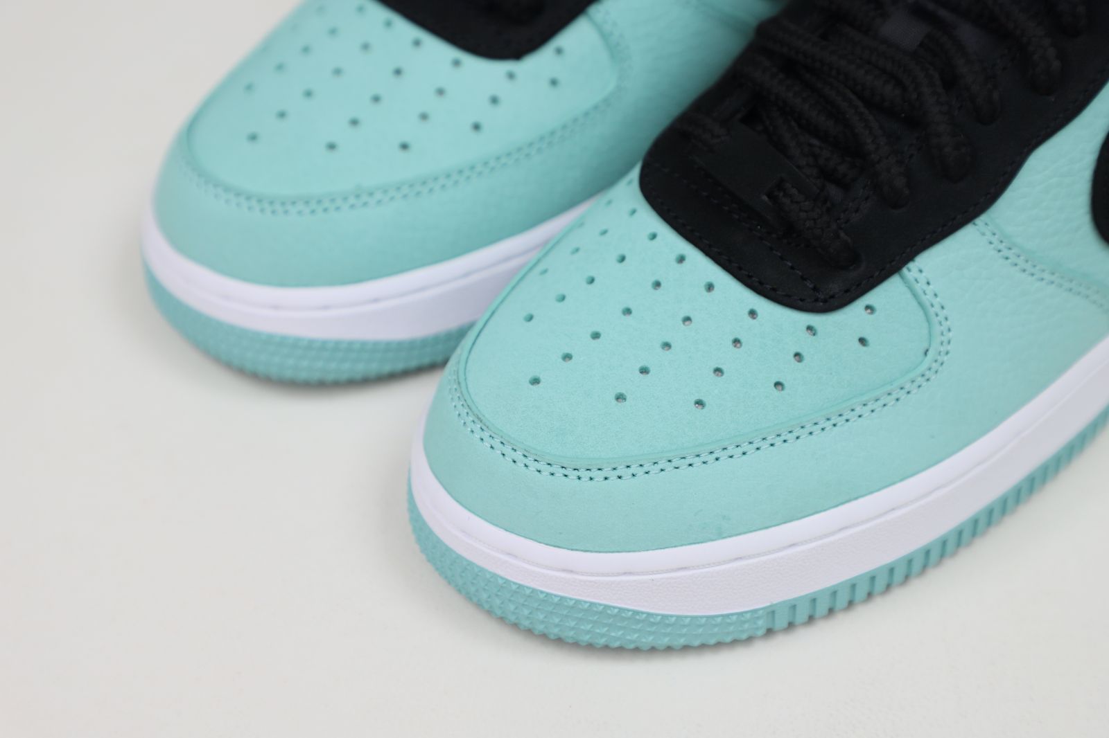 TIFFANY&CO./ x Nike AirForce1 Low"1837"